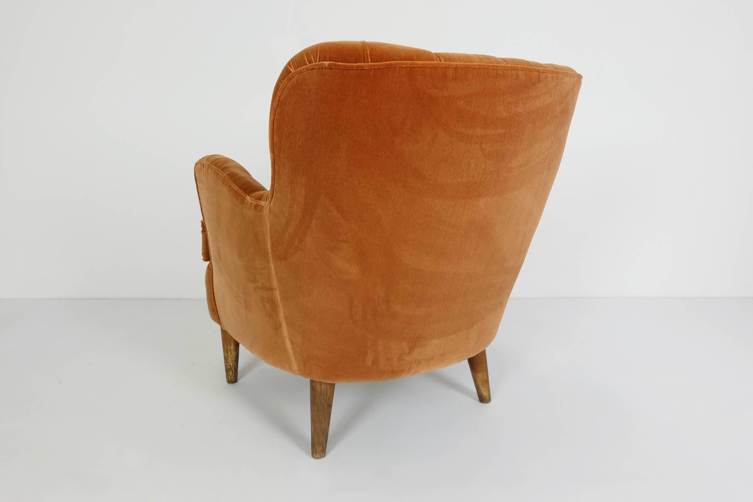 Mid-20th Century Cozy Elegant Lobby Lounge Chair Elias Svedberg, DK, Sweden 1940