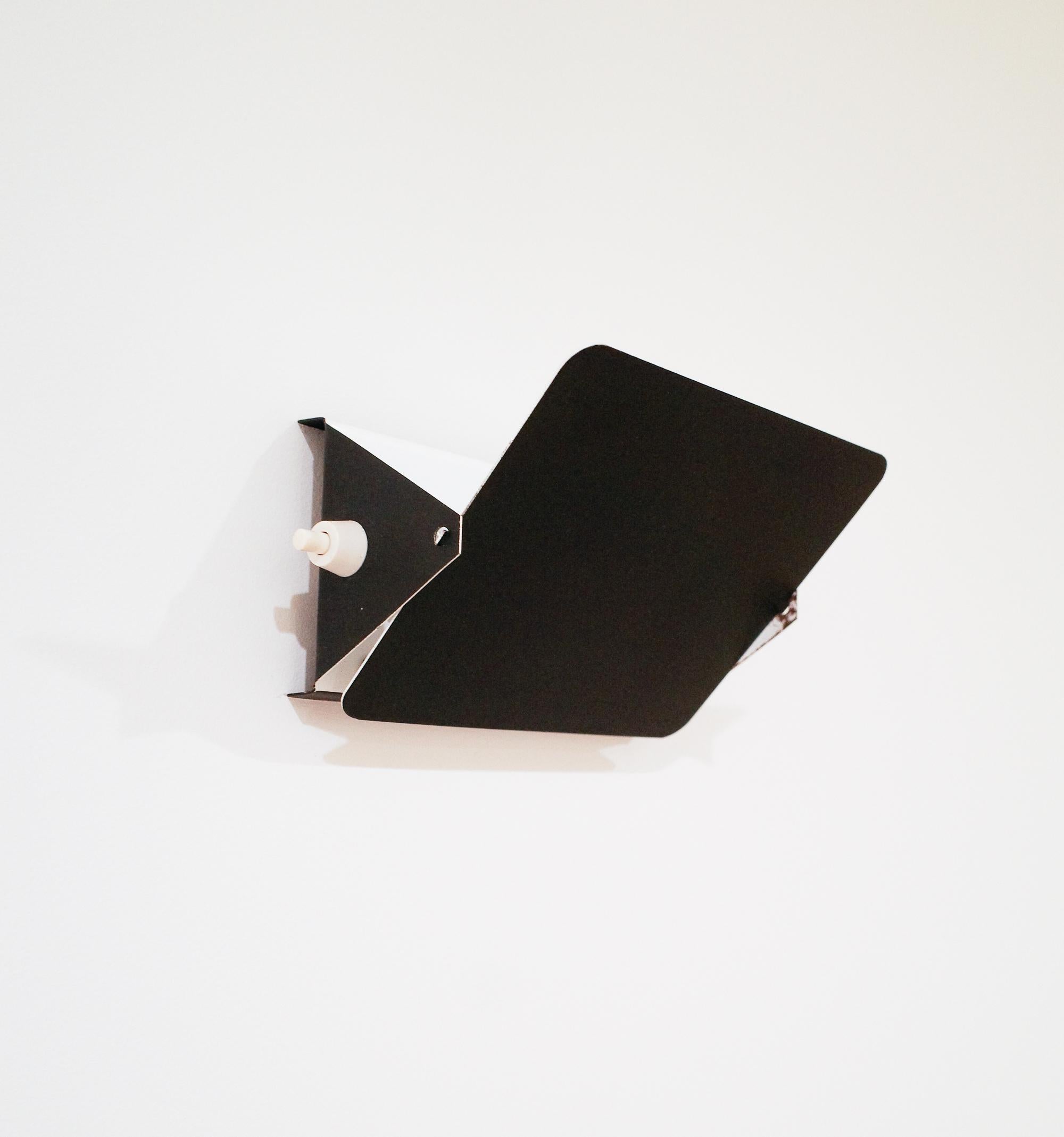 CP-1 Applique (paire) par Charlotte Perriand en vente 3