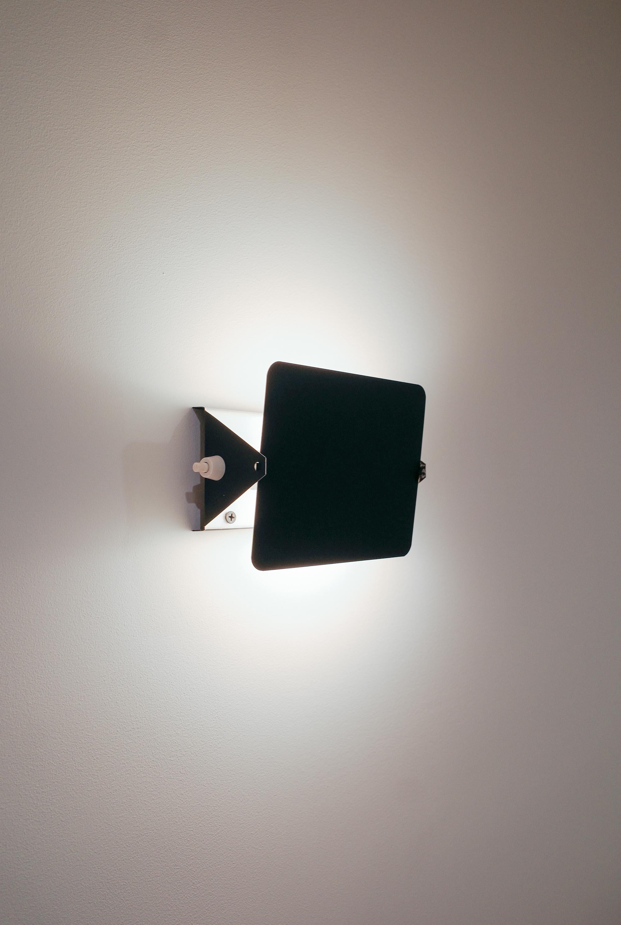 CP-1 Applique (paire) par Charlotte Perriand en vente 5