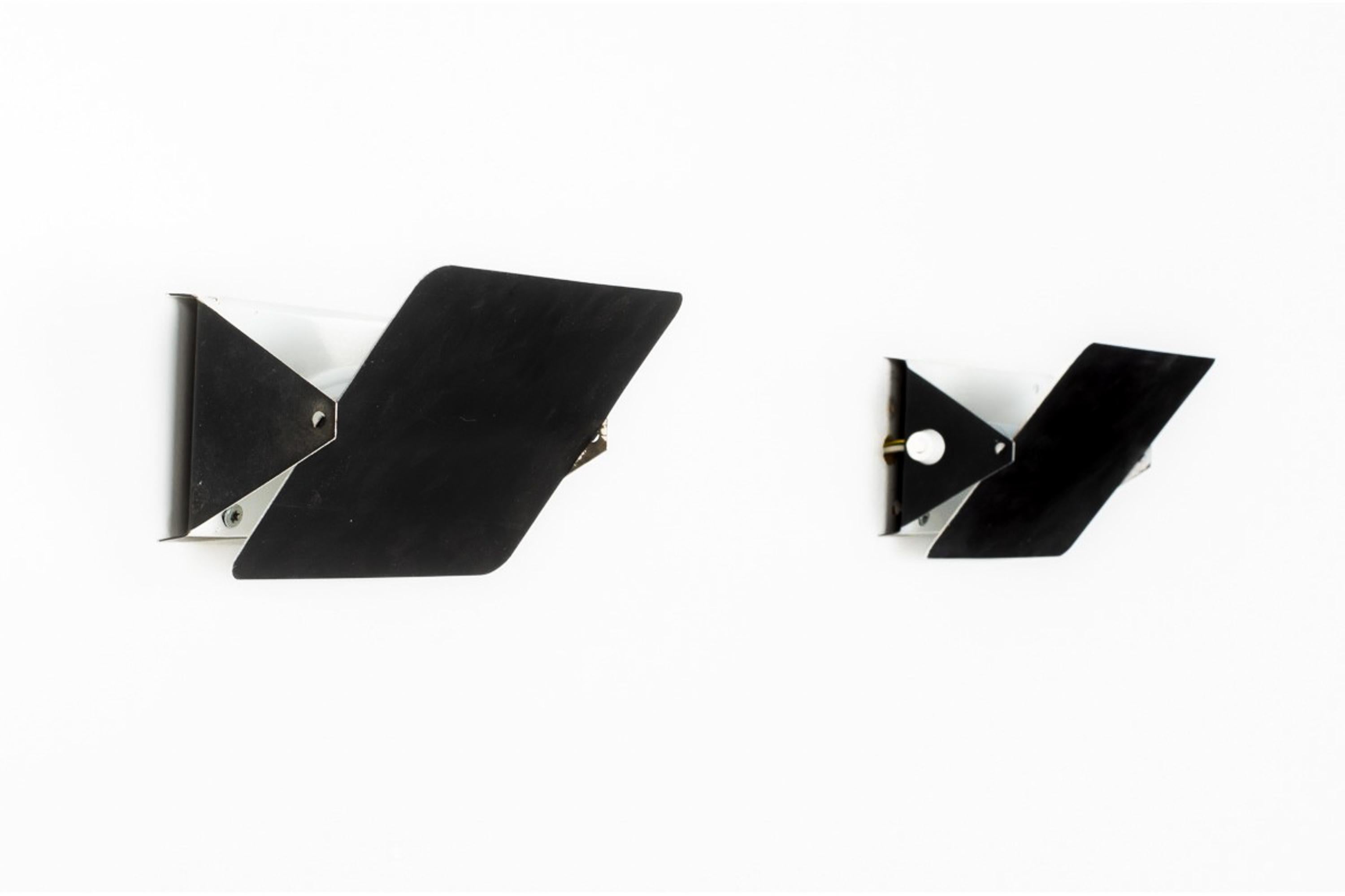 Français CP-1 Applique (paire) par Charlotte Perriand en vente