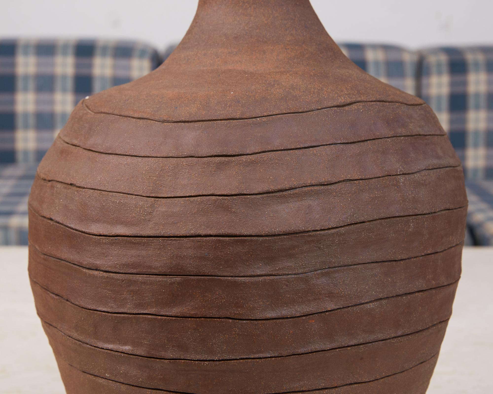 C.R. Engebretson Studio Pottery Ceramic Vessel In Excellent Condition In Los Angeles, CA
