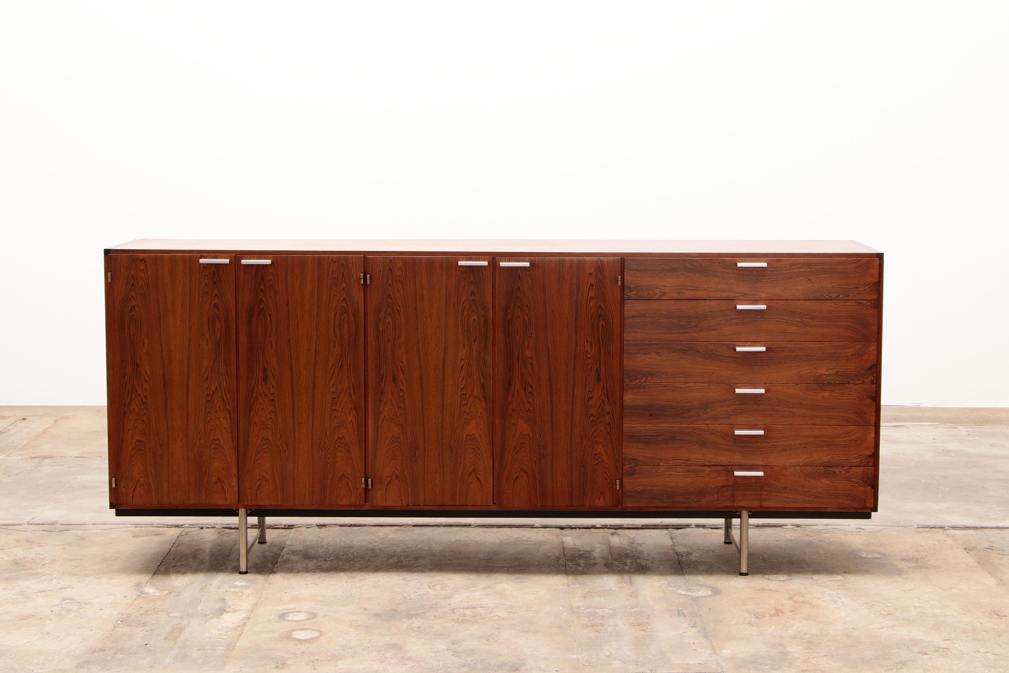 CR-Series Sideboard by Cees Braakman by Pastoe, 1960 In Good Condition For Sale In Oostrum-Venray, NL