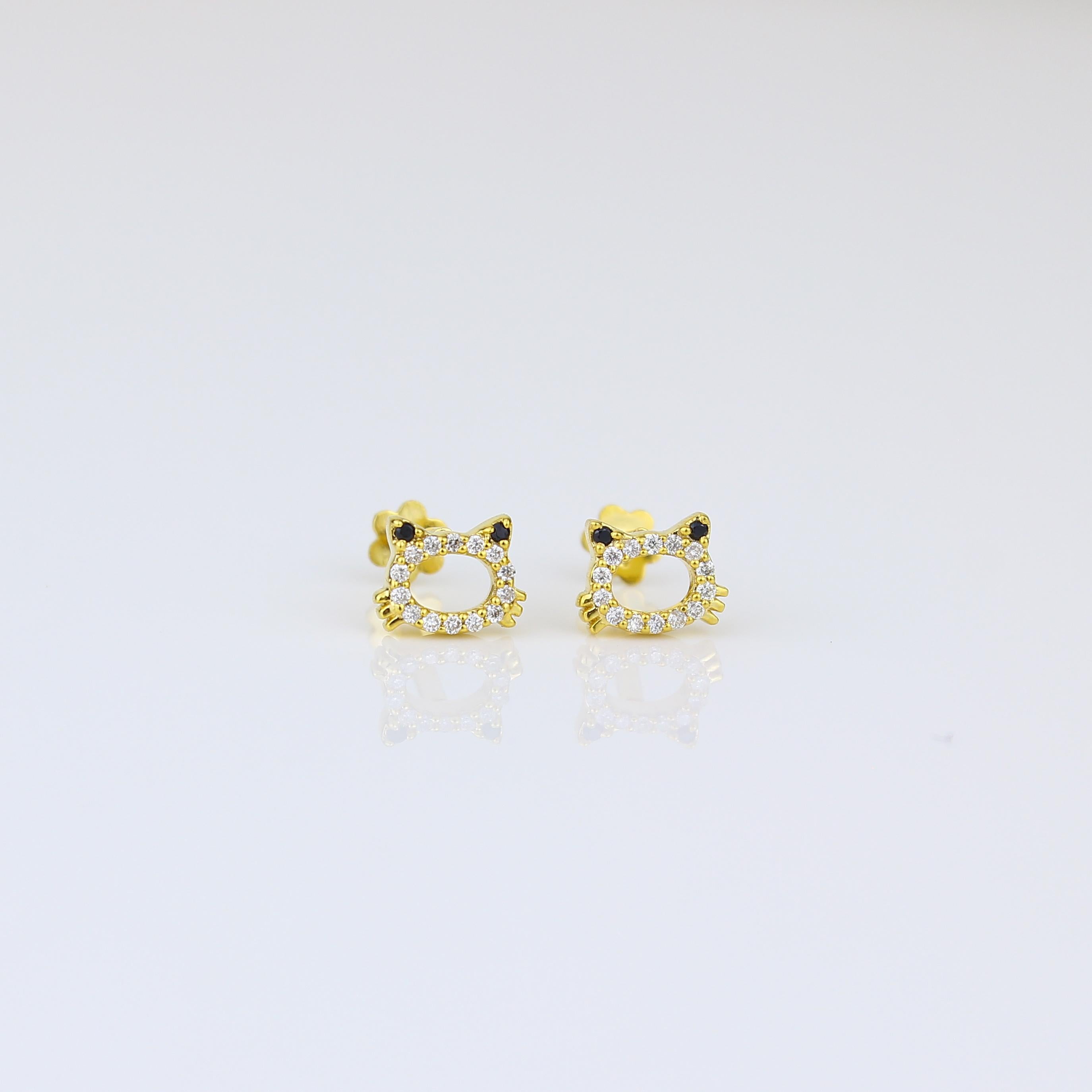 Crab Diamond Earrings for Girls (Kids/Toddlers) in 18K Solid Gold In New Condition For Sale In New Delhi, DL