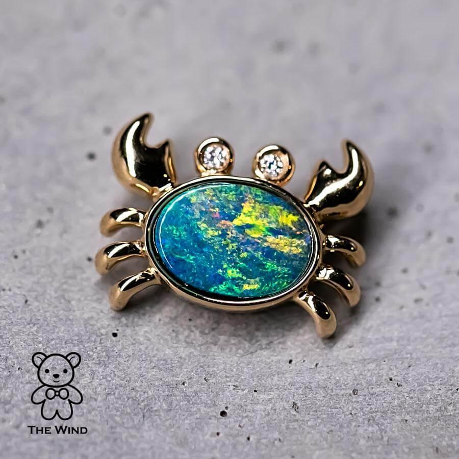 Women's or Men's Crab Doublet Opal & Diamond 18K Yellow Gold Cancer Zodiac Pendant Necklace