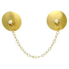 Spille “Granchi e Perle” in bronzo placcato oro 22k di SOPHIE SIMONE DESIGNS