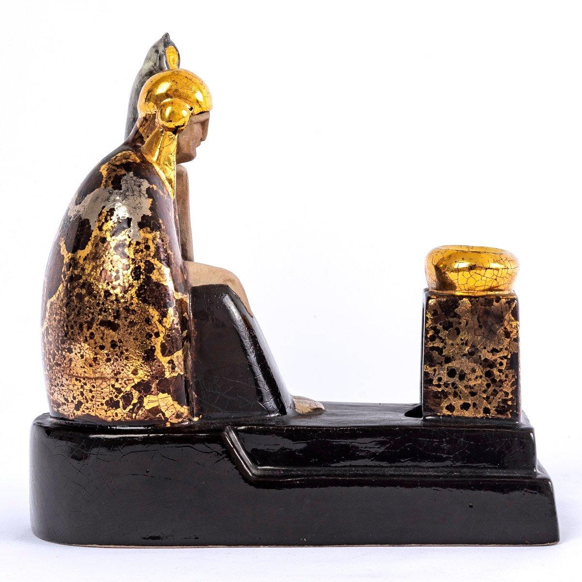20th Century Cracked Ceramic Perfume Burner Night Light - Robj - Period: Art Deco For Sale