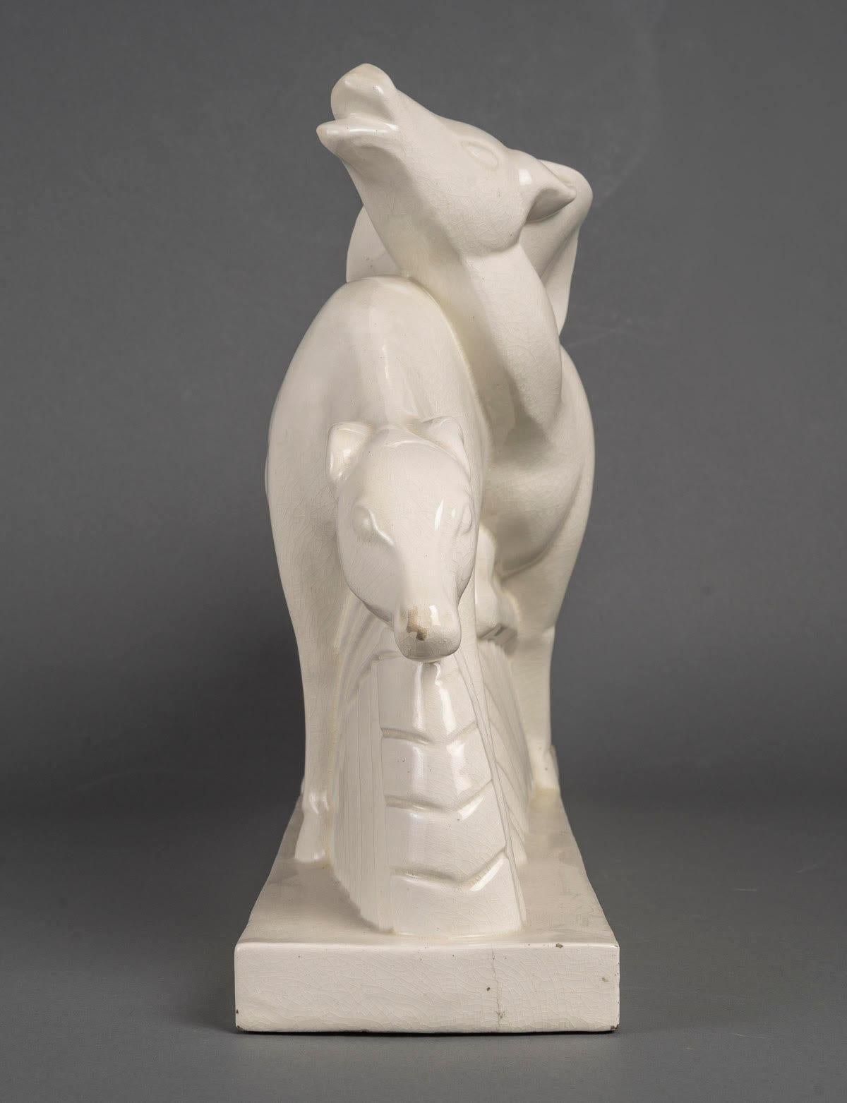 Escultura de barro agrietado, firmada LEMANCEAU, sello Saint Clement, circa 1930 en Bueno estado para la venta en Saint-Ouen, FR