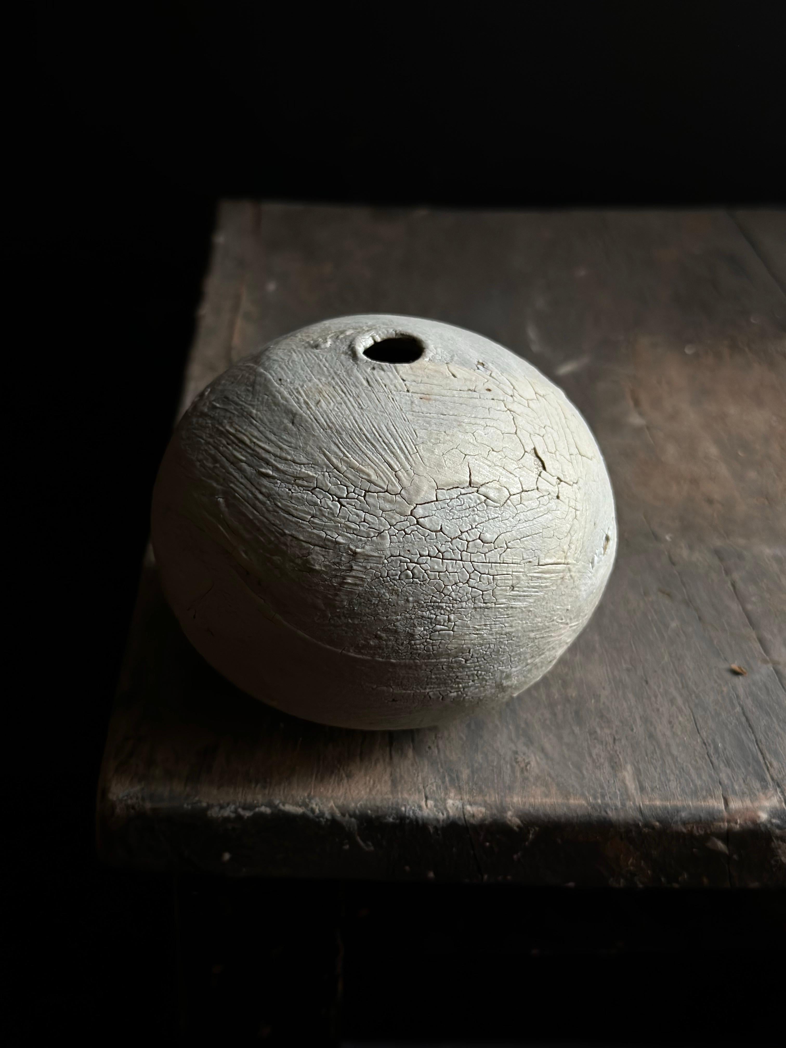 Rustico Vaso a bocciolo rustico giapponese Wabi-Sabi incrinato in vendita