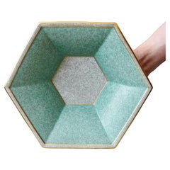 Bol à l'émail craquelé. Kjobenhavns Porcellains Maleri, Danemark, années 1930. Greene & Greene.