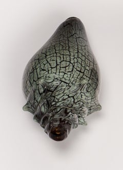 Craquelé-Muschelschale aus Glas: ein atemberaubendes Kunstwerk aus Glas mit Coastal Twist