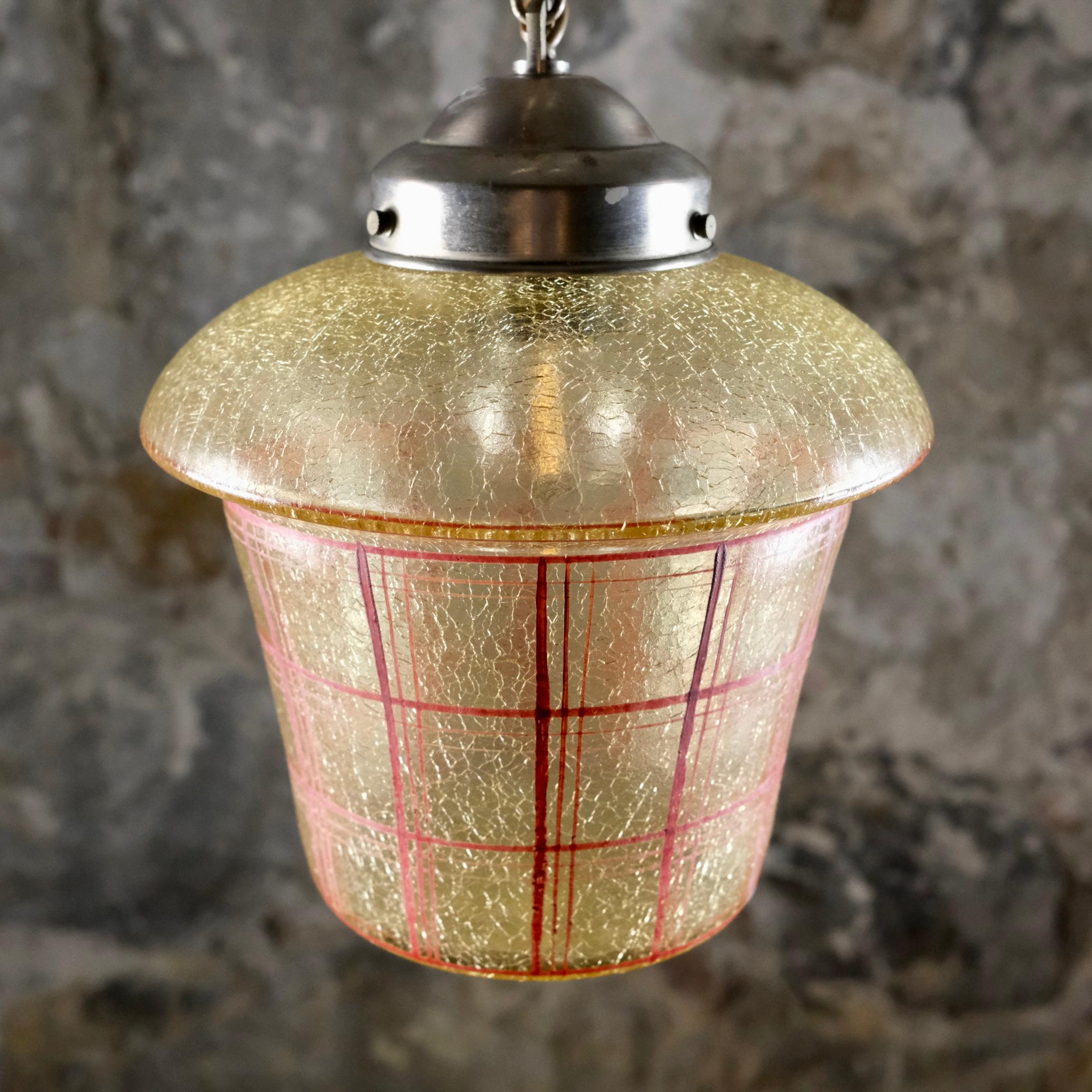 Métal Lanterne du milieu du siècle en verre craquelé avec motif quadrillé, France, années 1950 en vente