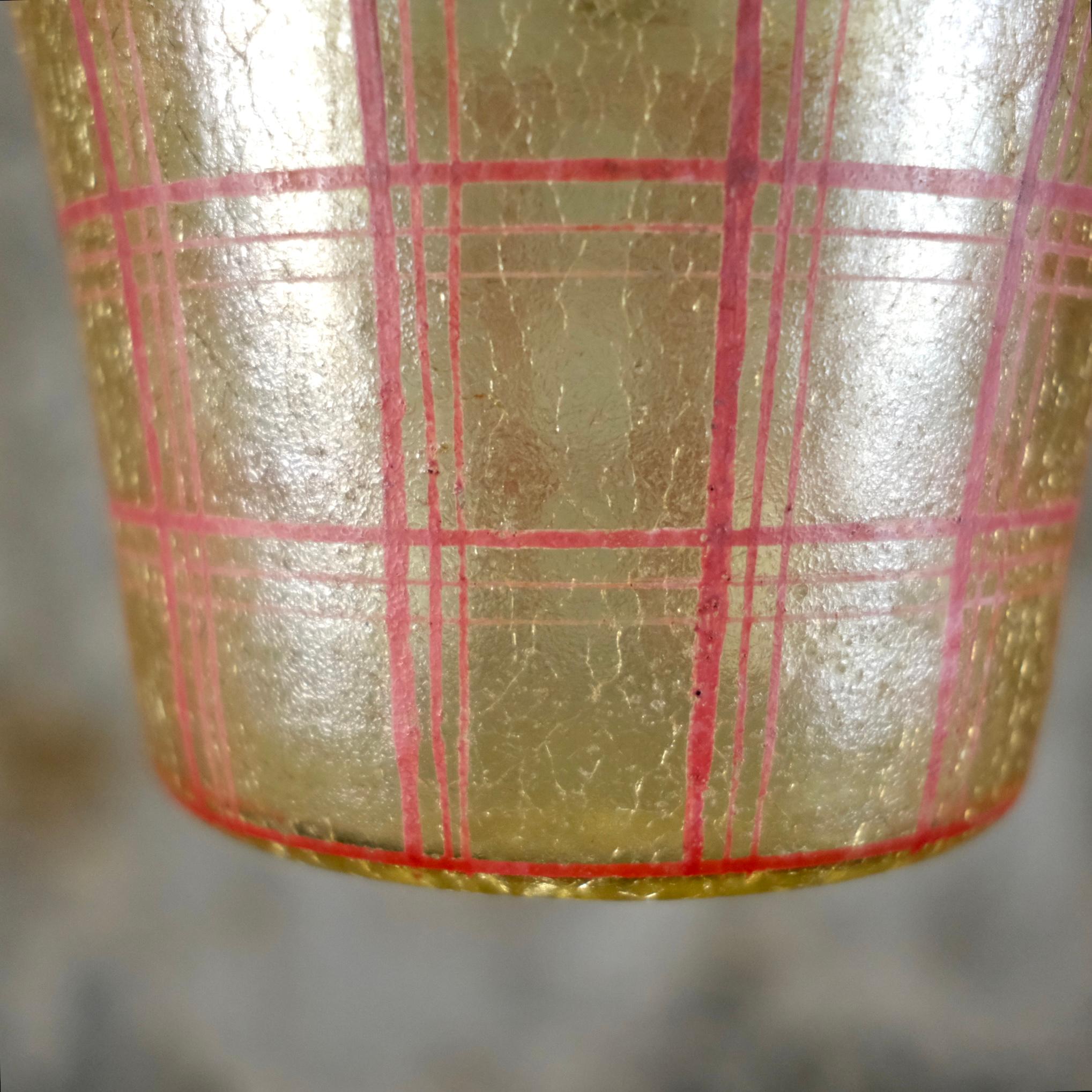Lanterne du milieu du siècle en verre craquelé avec motif quadrillé, France, années 1950 en vente 1