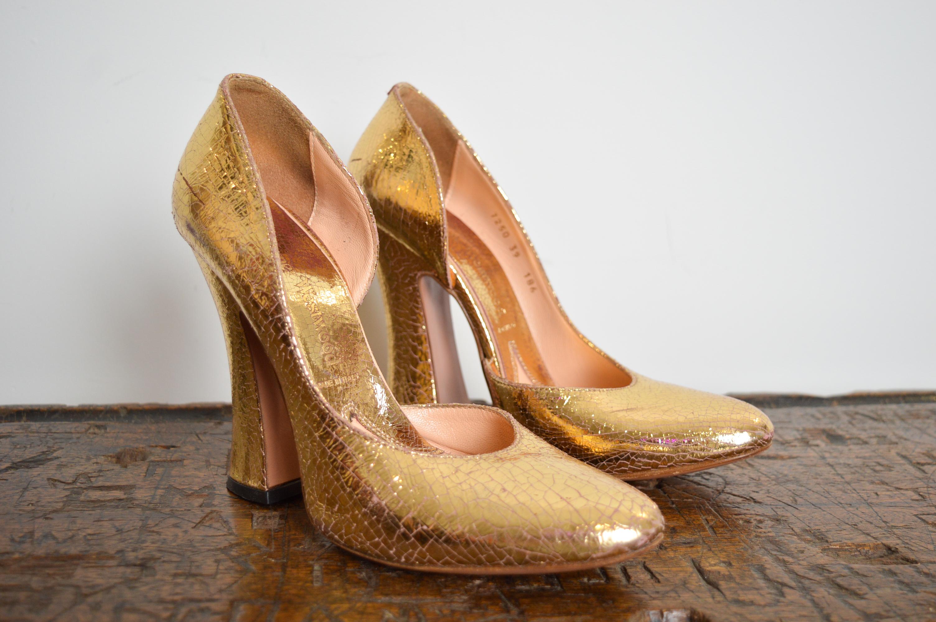 Crackled Gold Vintage Vivienne Westwood Metallic High Heels / court Shoes 11