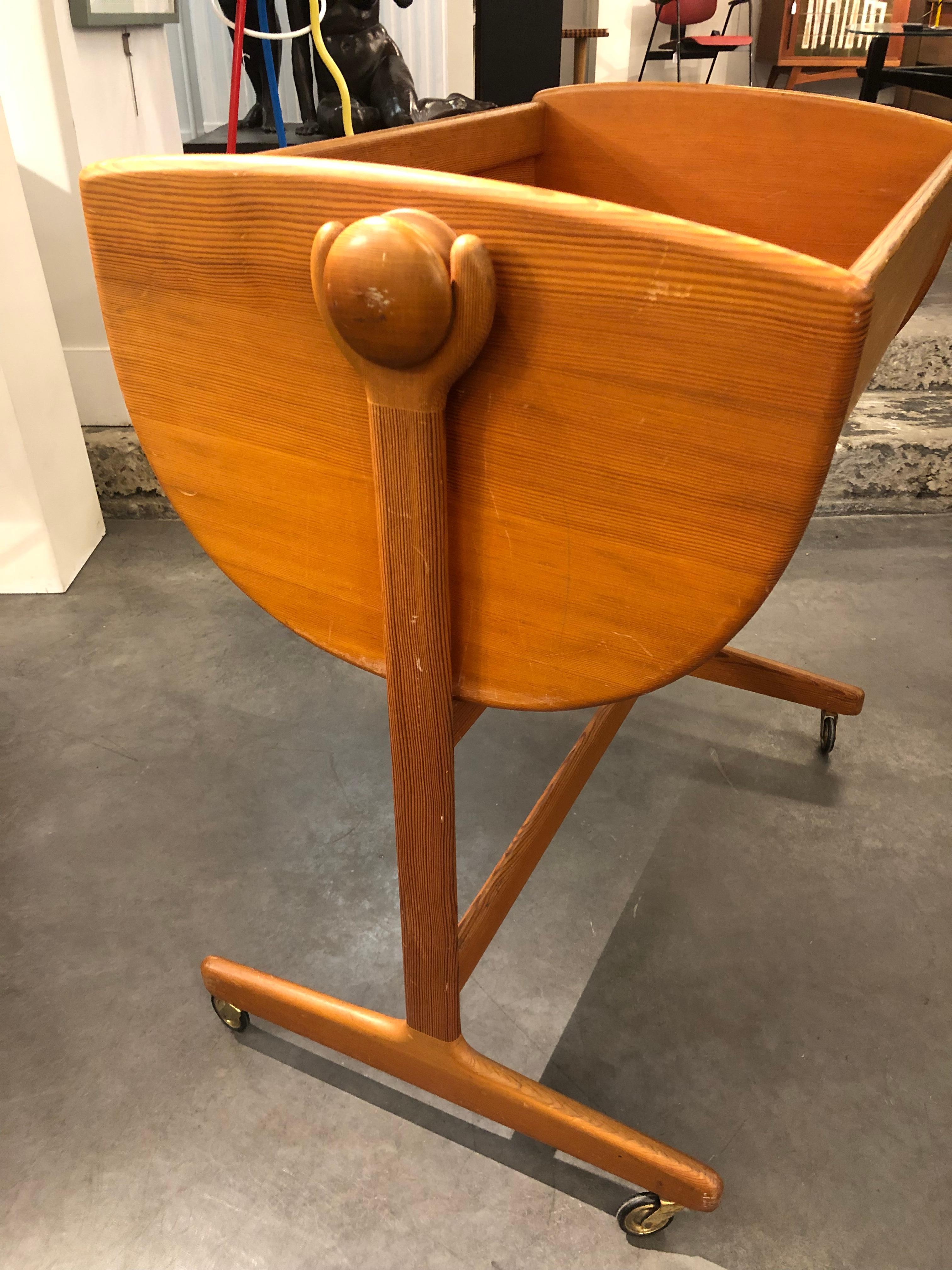 Cradle by Nanna Ditzel In Fair Condition For Sale In Bruxelles, BE