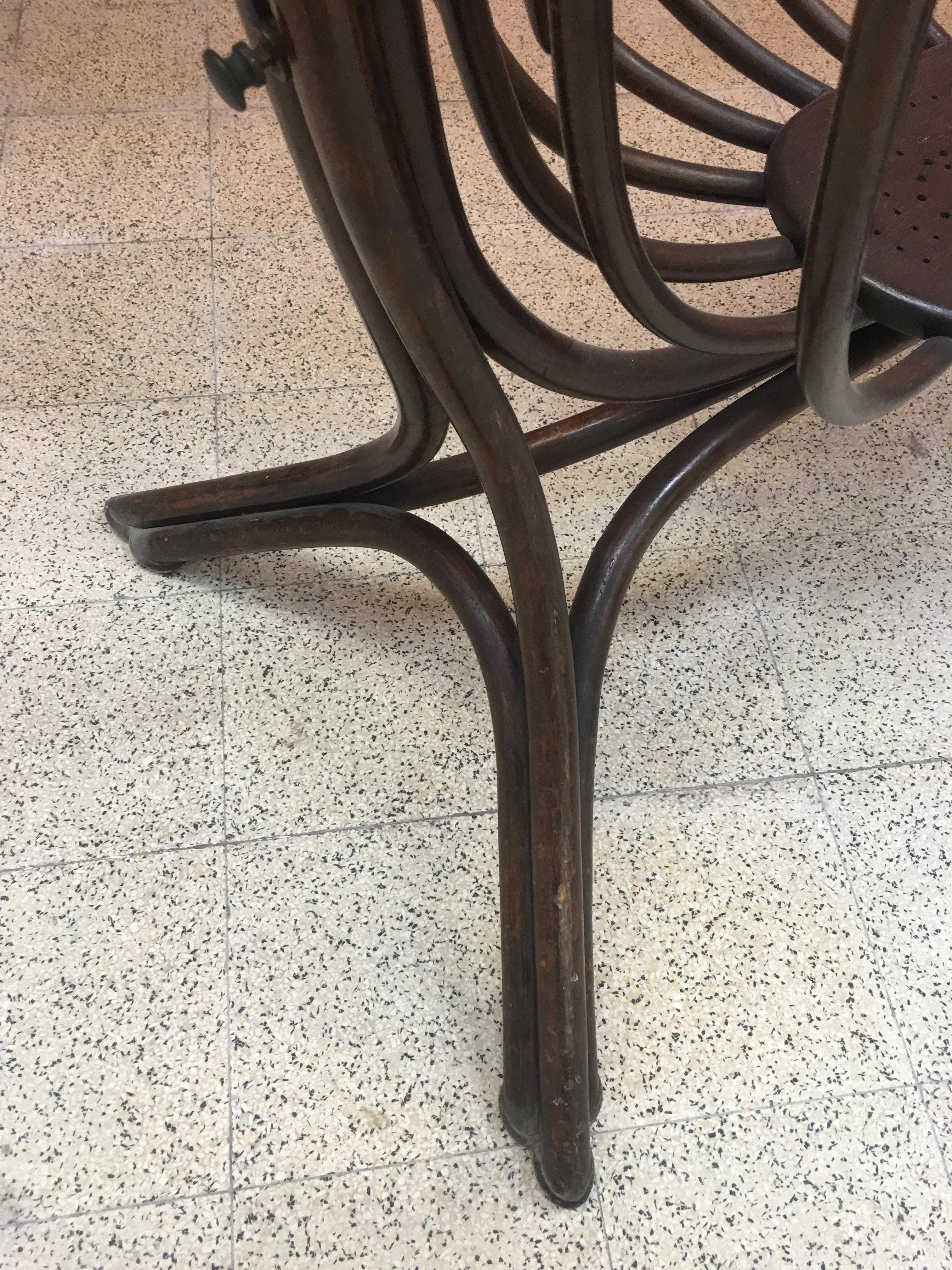 20th Century Cradle for Baby Art Nouveau Bentwood Attributed to Thonet, circa 1900, Label For Sale