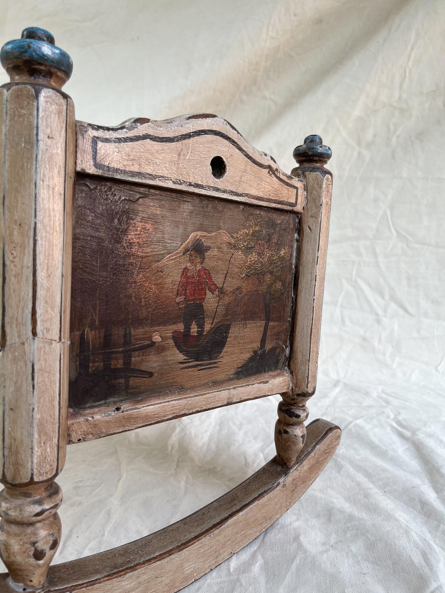 Cradle for dolls in painted wood. Portugal 19th century In Good Condition For Sale In Lisboa, PT
