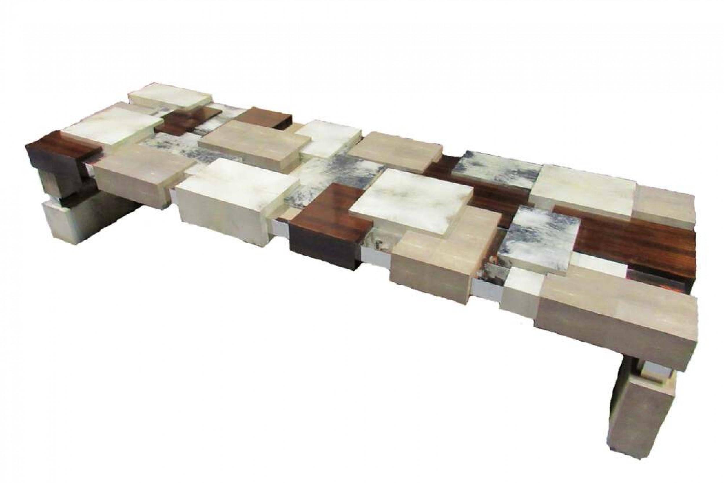 Placage Craft Assoc. Table monumentale en galuchat, ébène de Macassar, parchemin et chrome en vente