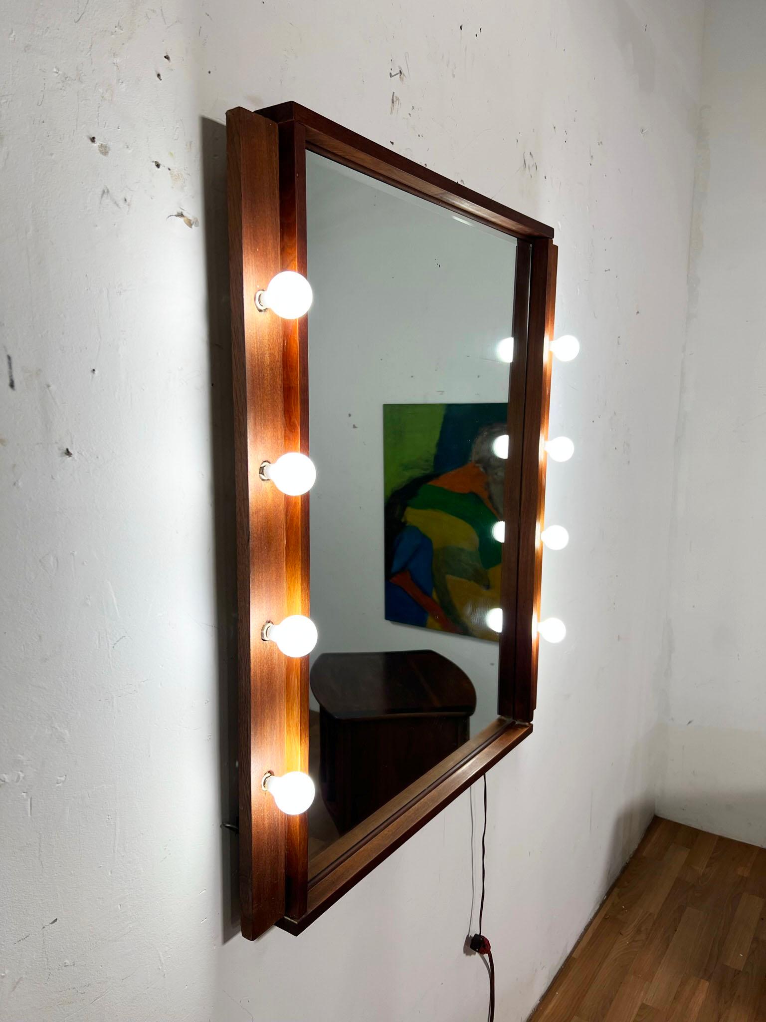 Mid-Century Modern Craft Made Walnut Wall Mirror with Lighted Vanity Surround, circa 1960s For Sale