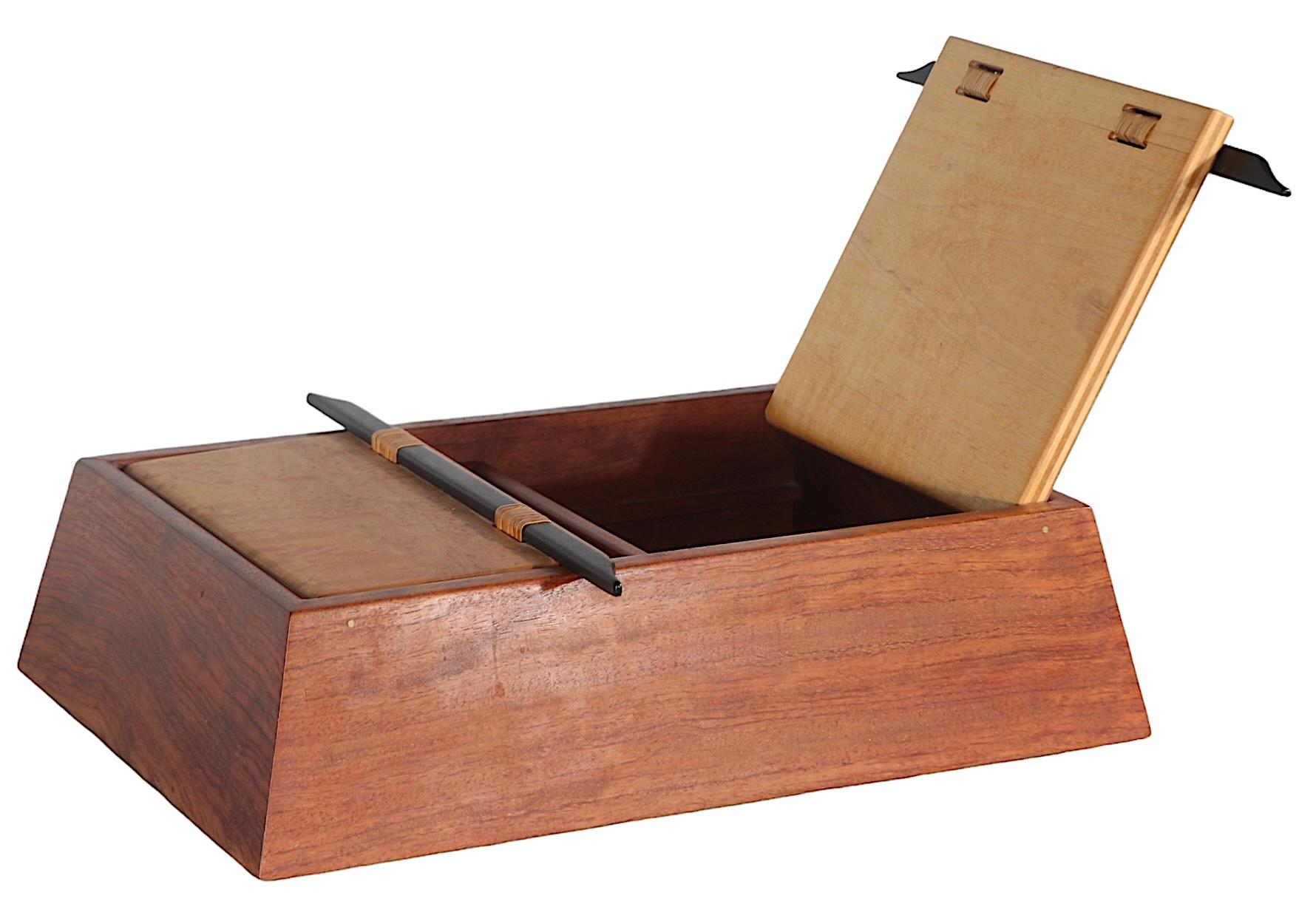 Craft Made Wood Box by Larry Dern c 1980's For Sale 3