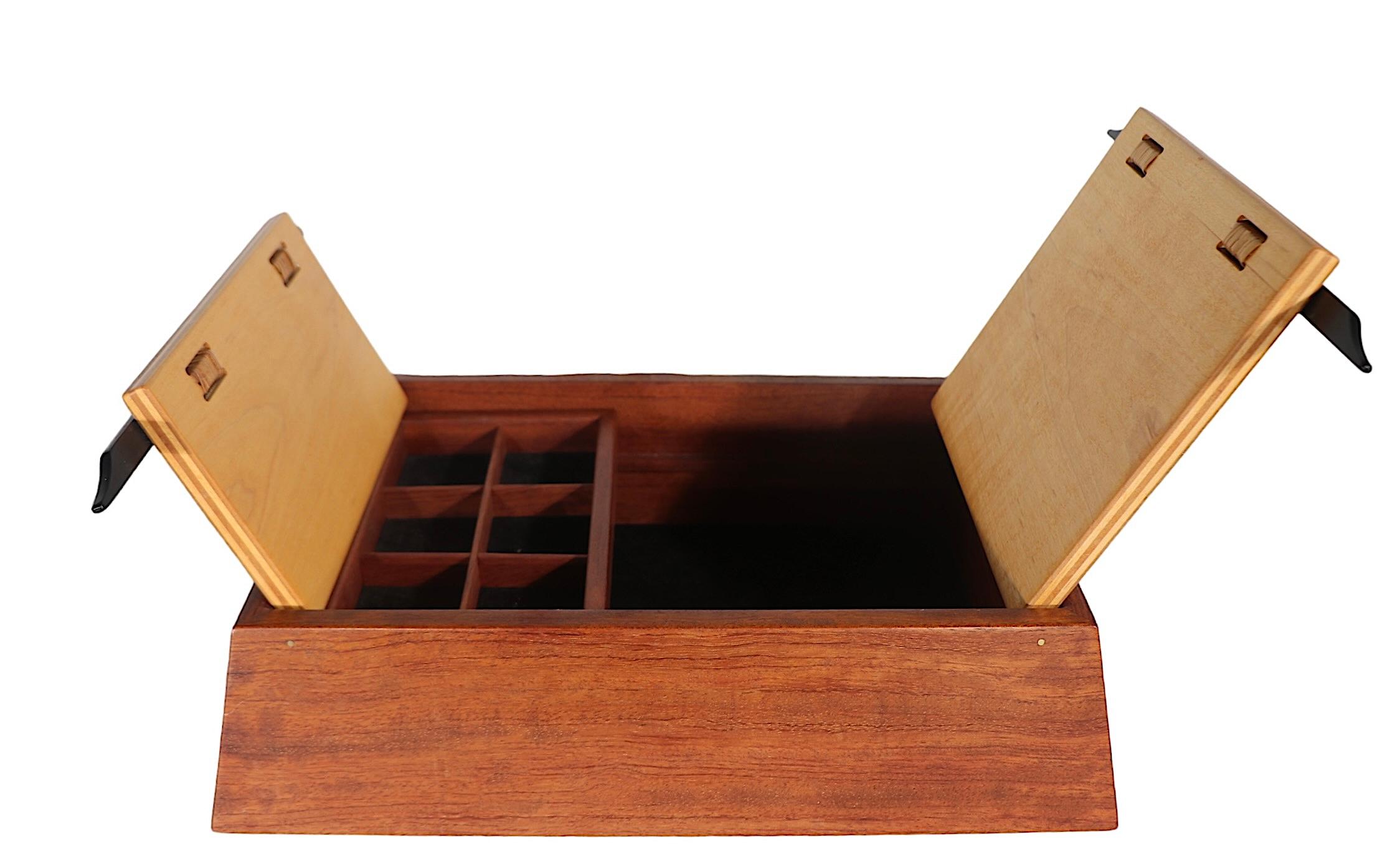 Craft Made Wood Box von Larry Dern c 1980's im Angebot 7