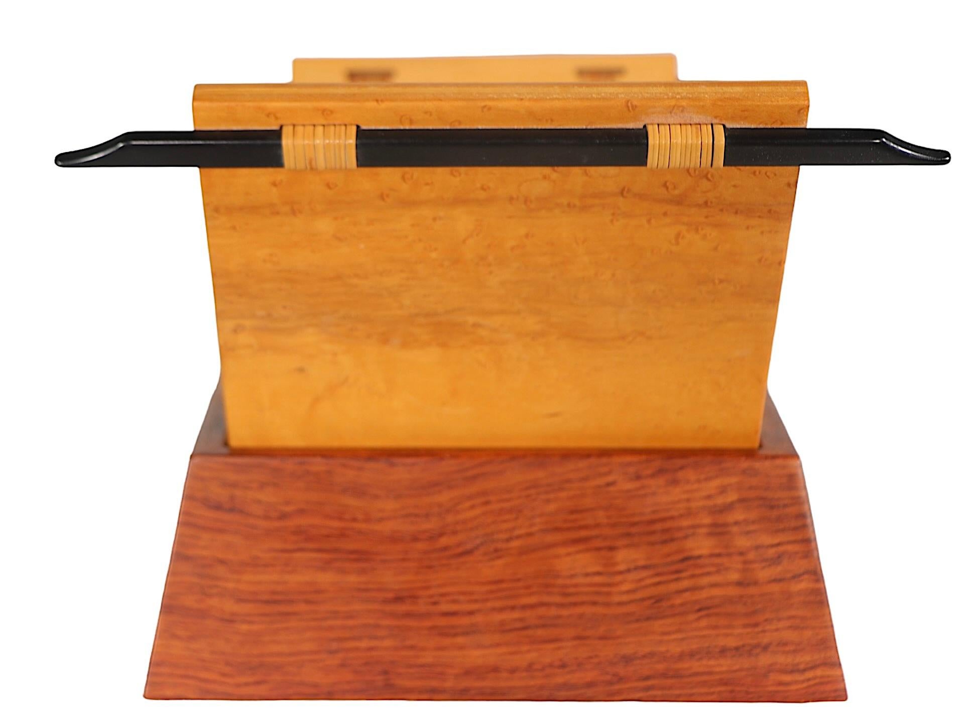 Craft Made Wood Box von Larry Dern c 1980's im Zustand „Gut“ im Angebot in New York, NY