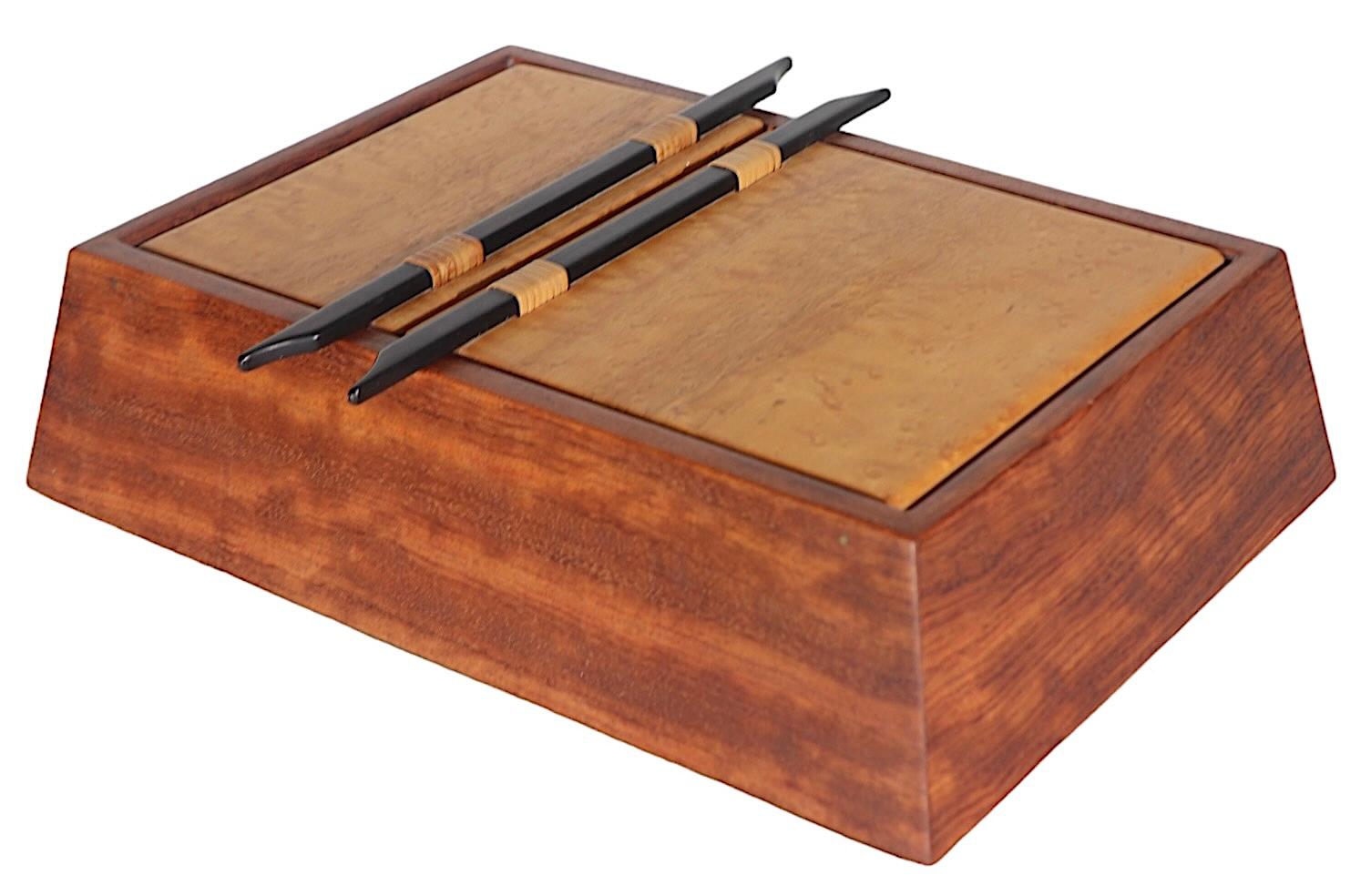 Craft Made Wood Box von Larry Dern c 1980's im Angebot 1