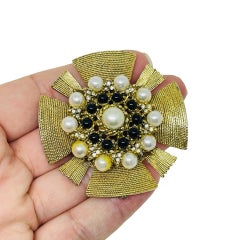 CRAFT signed vintage gold tone Maltese cross pearls black beads designer brooch