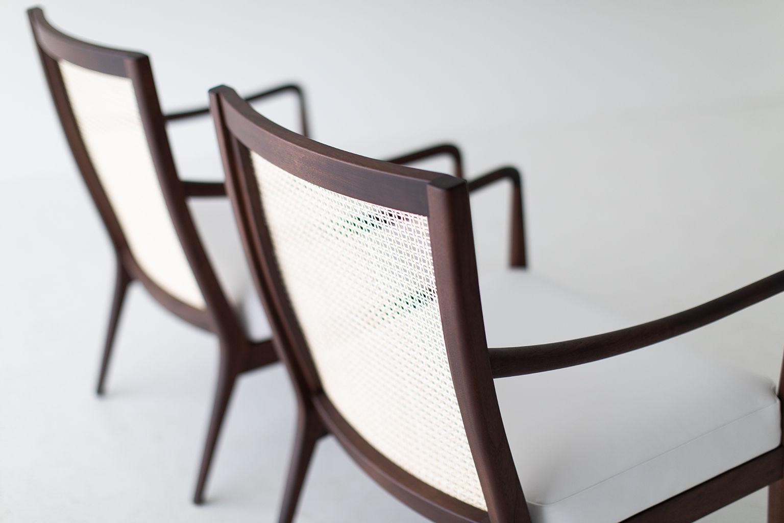 CraftAssociates Sessel, Peabody Moderne Sessel mit Rohrrückenlehne, Nussbaum, Rohrrückenlehne im Angebot 1