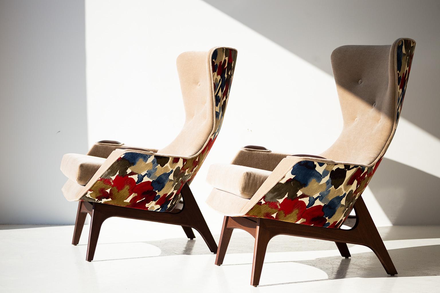 Moderno CraftAssociates Sedie, Sedie da salotto moderne floreali, Wingback, Mohair in vendita