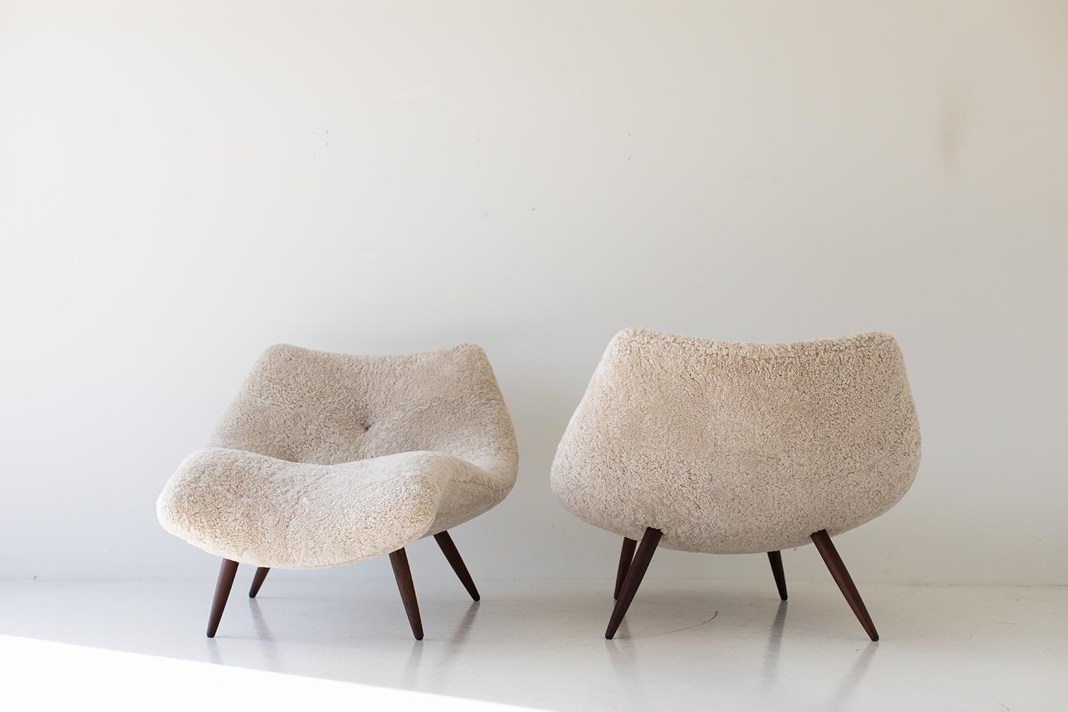 CraftAssociates Chaises, Chaise Lounge Contour Mid Century Modern, Pelliccia, Pelle In condizioni Nuovo in vendita a Oak Harbor, OH