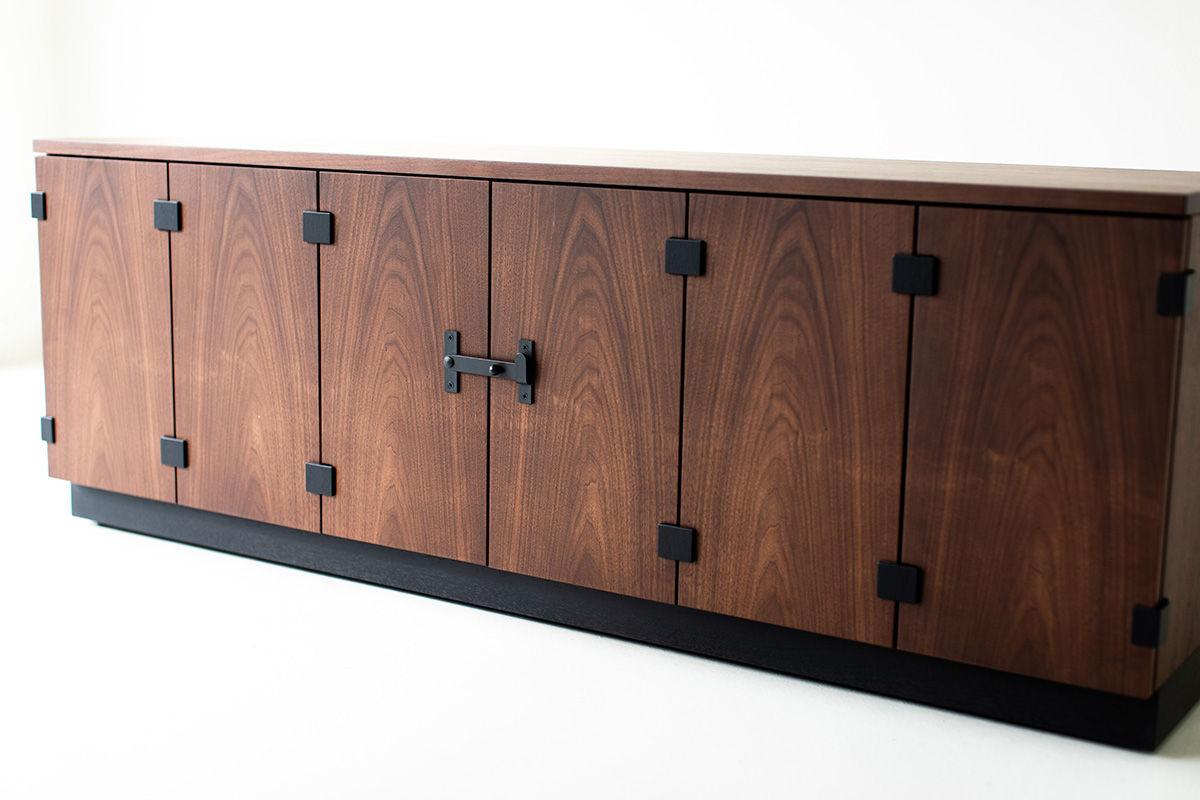CraftAssociates Credenza, Milo Baughman Credenza, Walnut

The Milo Baughman Walnut Sideboard for Craft Associates® Furniture is expertly crafted. This piece can be customized in size, wood species for door and legs and custom lacquer finish for the