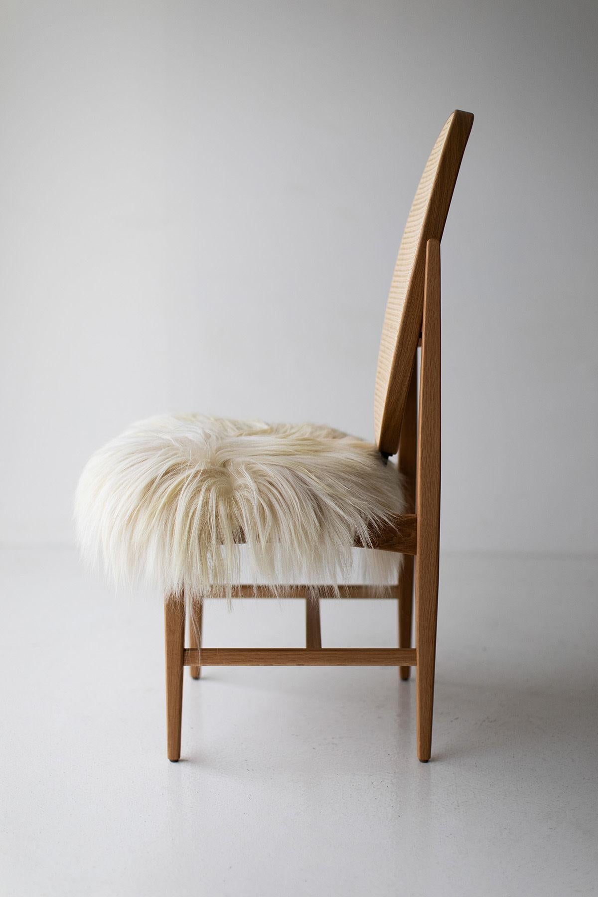 Cuir de mouton CraftAssociates Chaise de salle à manger, Milo Baughman Chaise de salle à manger The Moderns, ovale en vente
