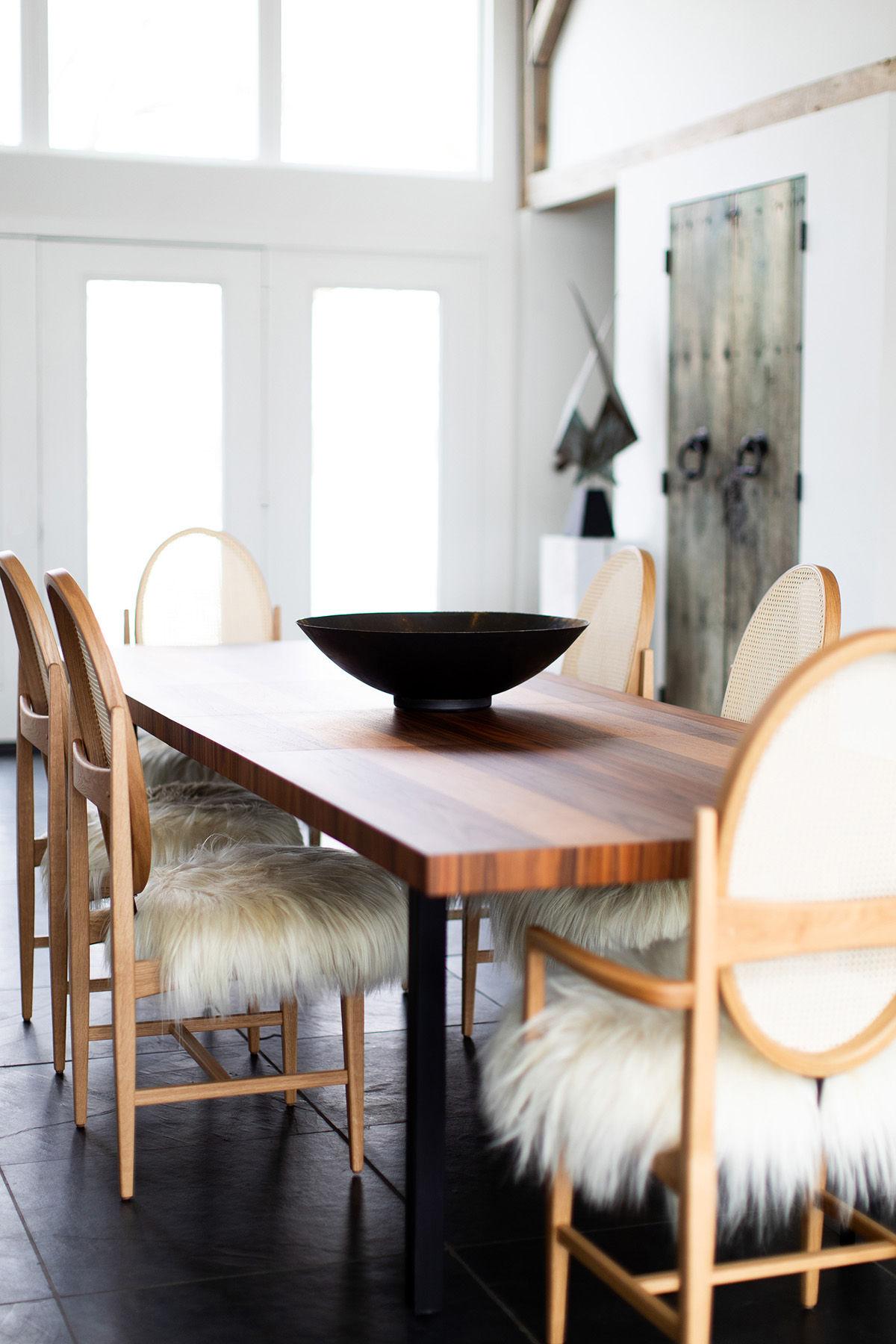 Tables de salle à manger CraftAssociates, table de Milo Baughman, plateau rayé en vente 1