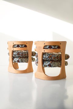 CraftAssociates Esszimmerstühle, Barricas Moderner Esszimmerstuhl aus Eiche, gepolstert