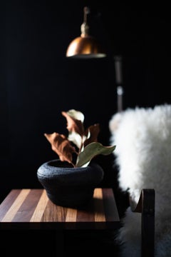 Tavoli CraftAsssociates, Tavolo da sigaretta Milo Baughman, piano a righe