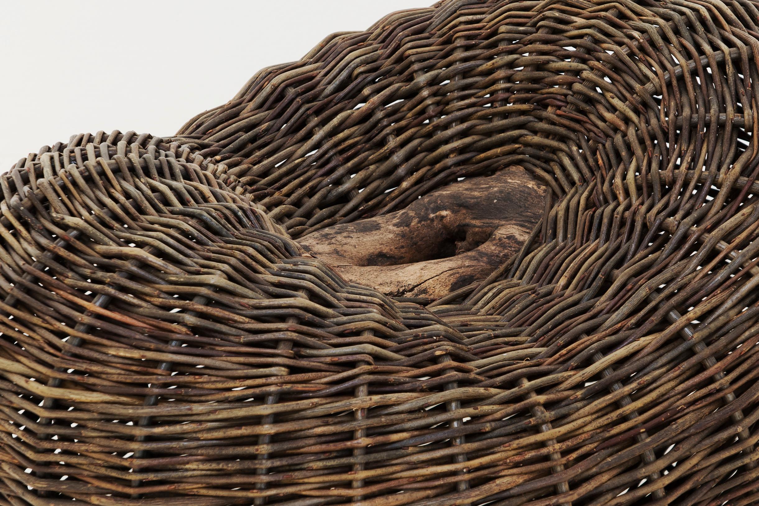 Contemporary Crafted basket by Joe Hogan, Irland, 2009