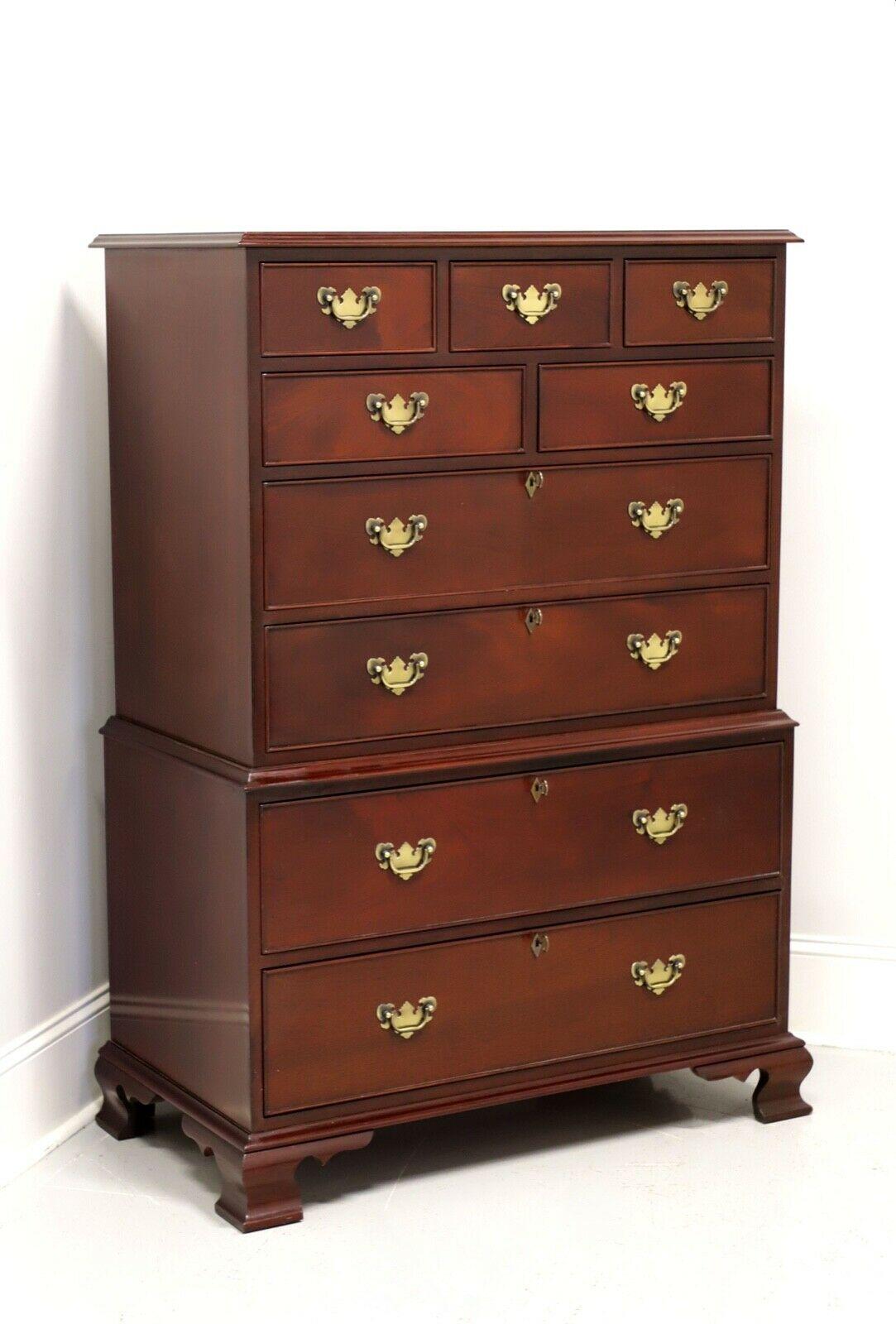 CRAFTIQUE Solid Mahogany Chippendale Chest on Chest with Ogee Feet A 5