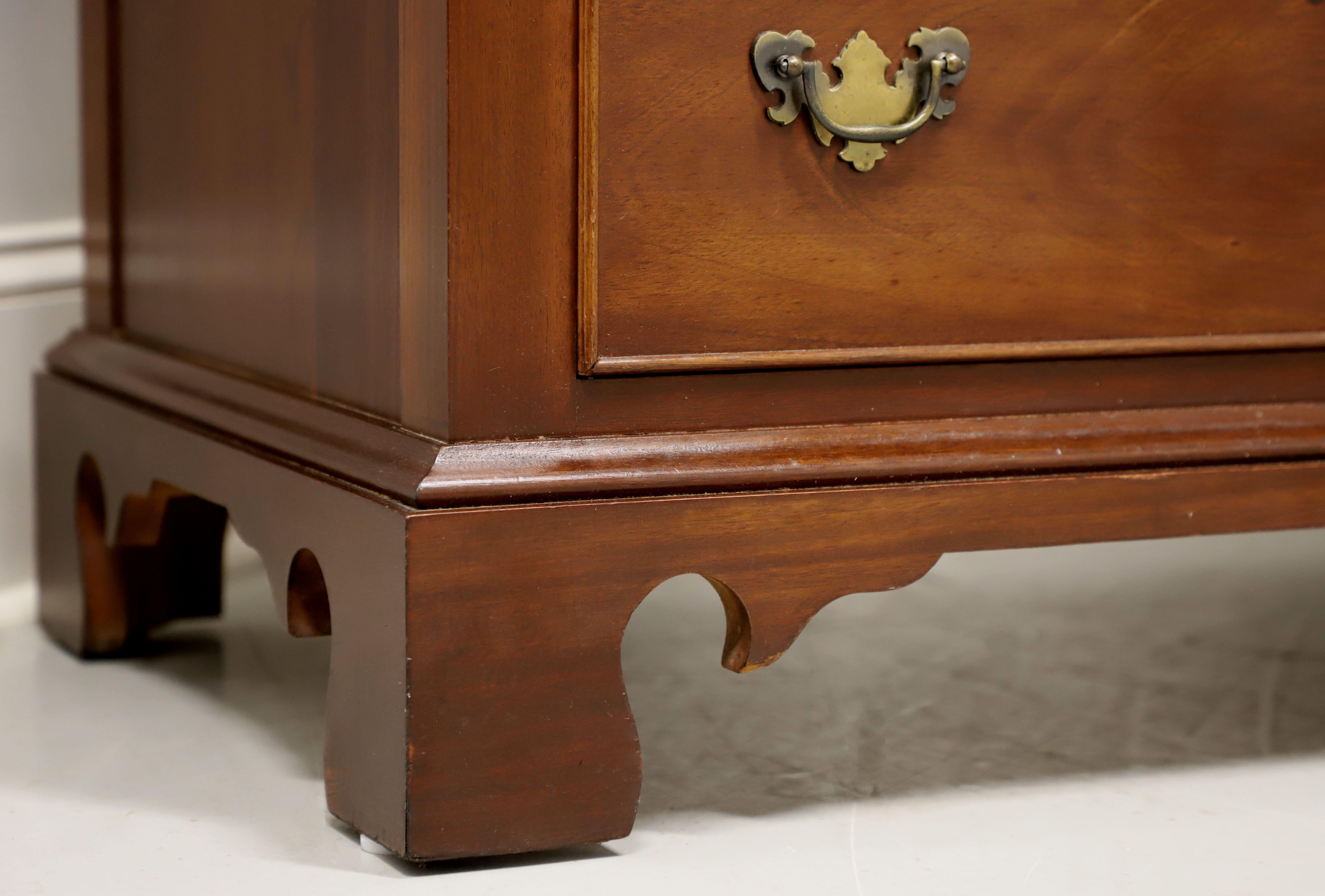 CRAFTIQUE Solid Mahogany Chippendale Double Dresser 3