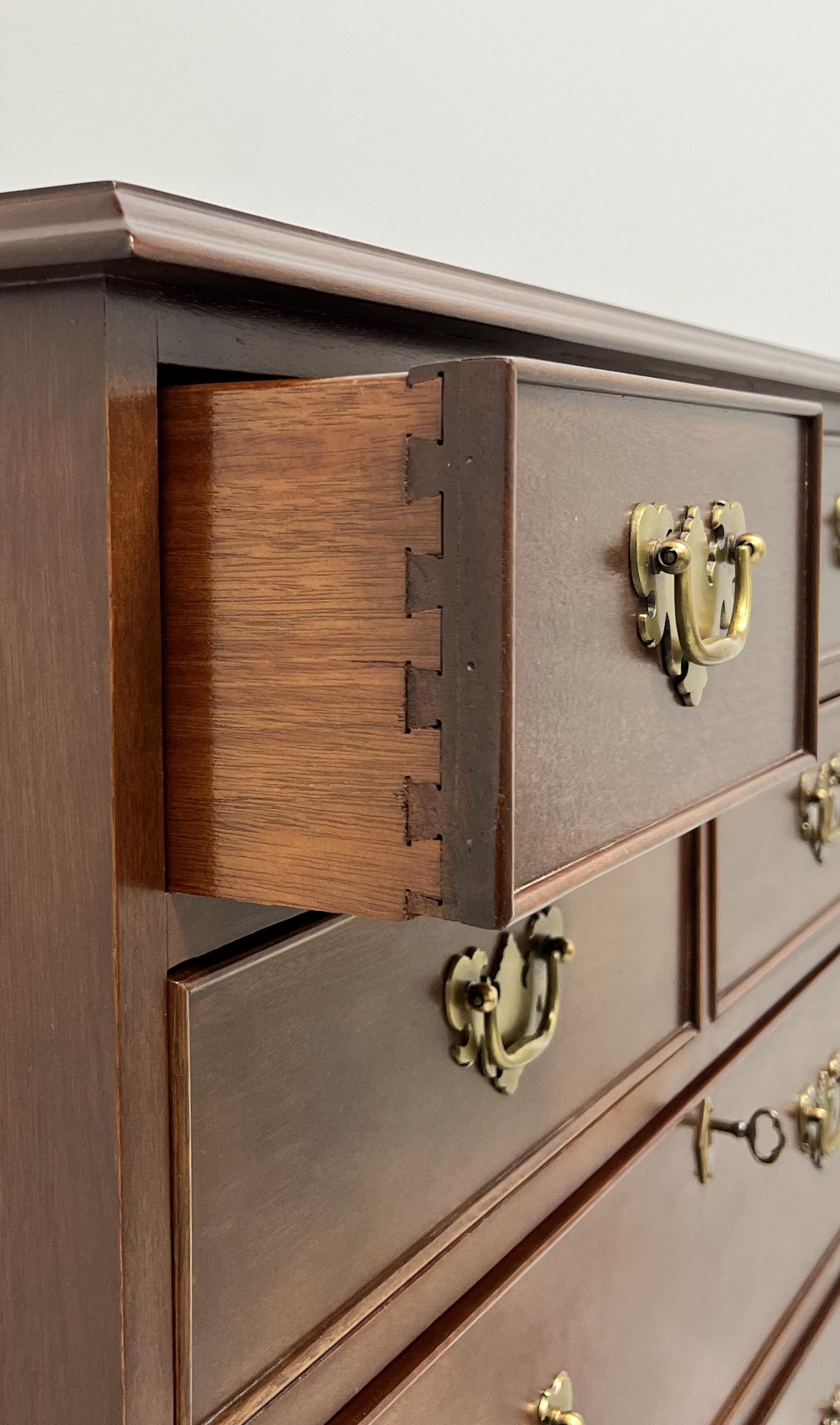 CRAFTIQUE Solid Mahogany Chippendale Style Chest on Chest with Ogee Feet 3