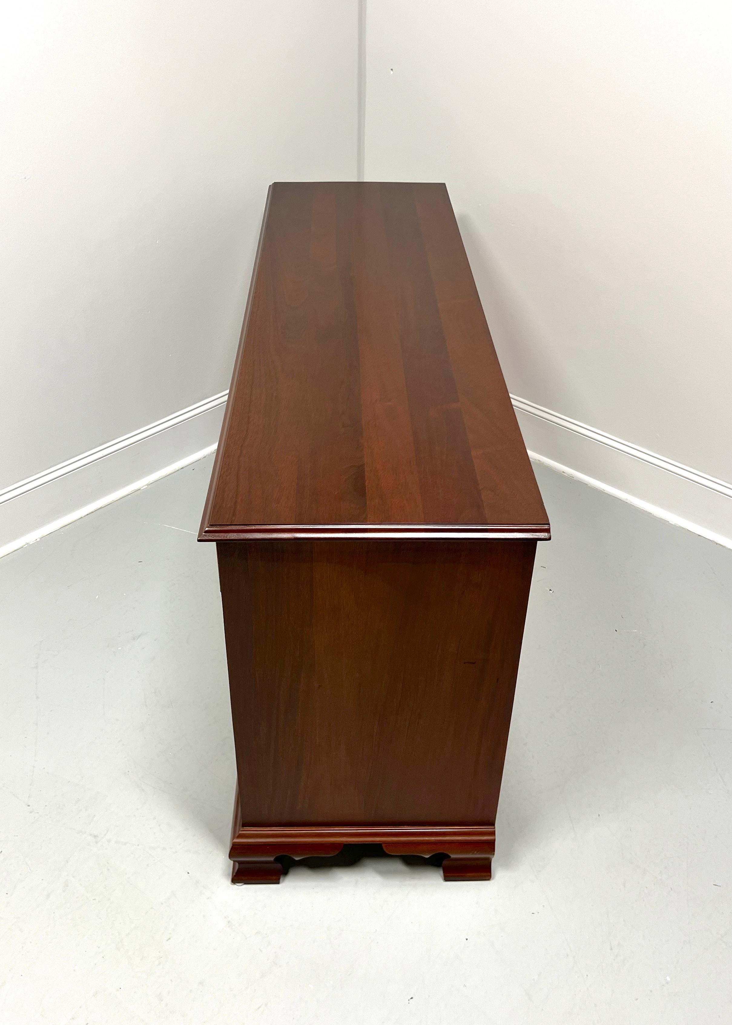 CRAFTIQUE Solid Mahogany Chippendale Ten-Drawer Triple Dresser w/ Ogee Feet In Good Condition In Charlotte, NC