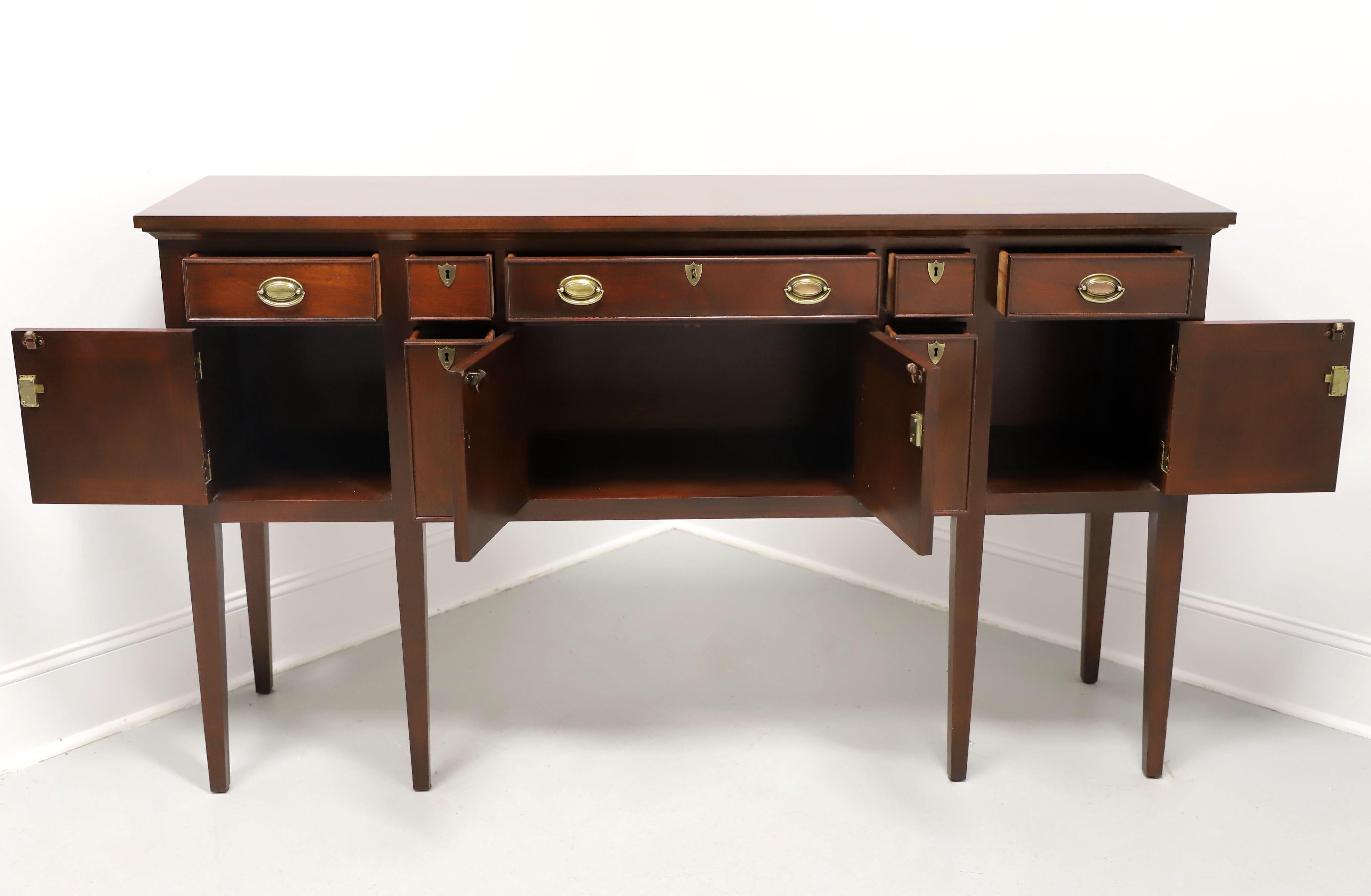 20th Century CRAFTIQUE Solid Mahogany Georgian Huntboard Sideboard For Sale