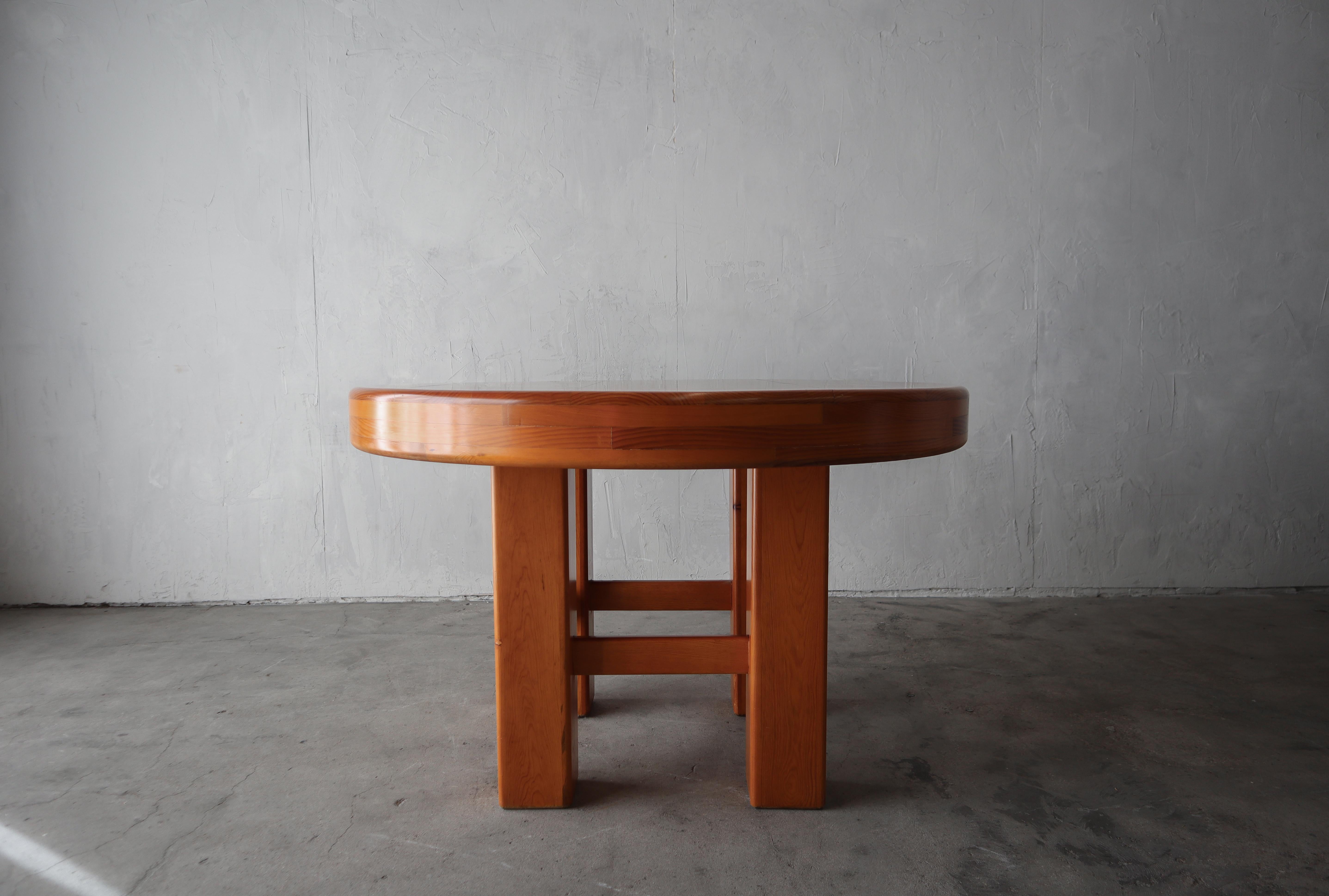 Craftsman Made 1980s Pine Dining Table In Good Condition For Sale In Las Vegas, NV