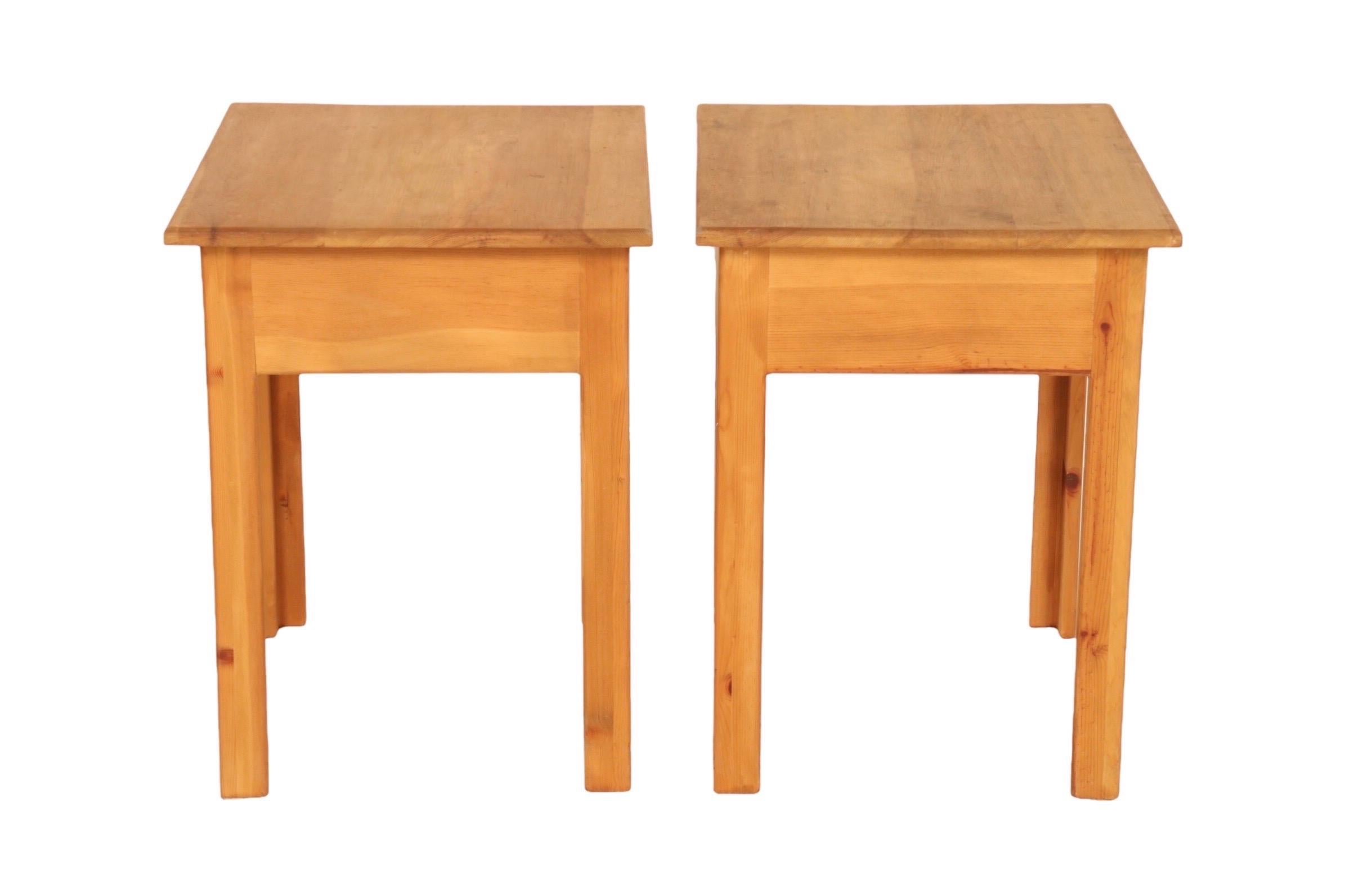 Wood Craftsman Pine Side Tables, a Pair For Sale