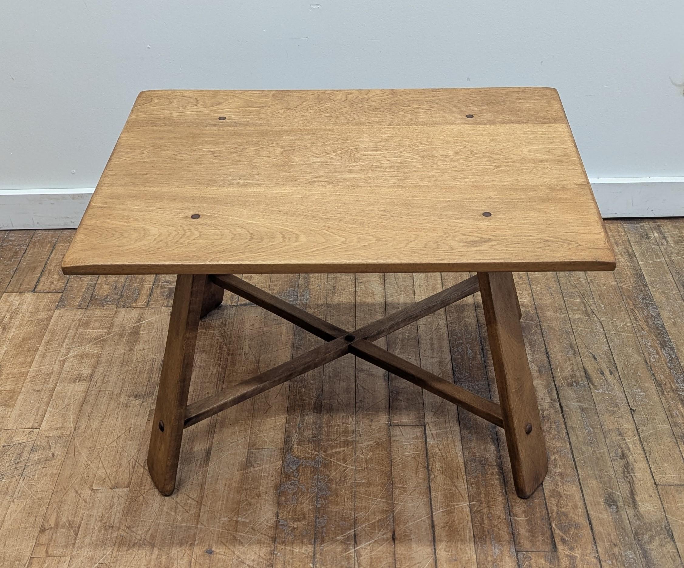 American Craftsman Style Table by Gilbert Rohde for Heywood Wakefield. Heywood Wakefield Pricilla Rub Side Table design credited to Gilbert Rohde, 1930. Solid rock maple side table with exposed tenon & mortise joinery that exemplifies fine