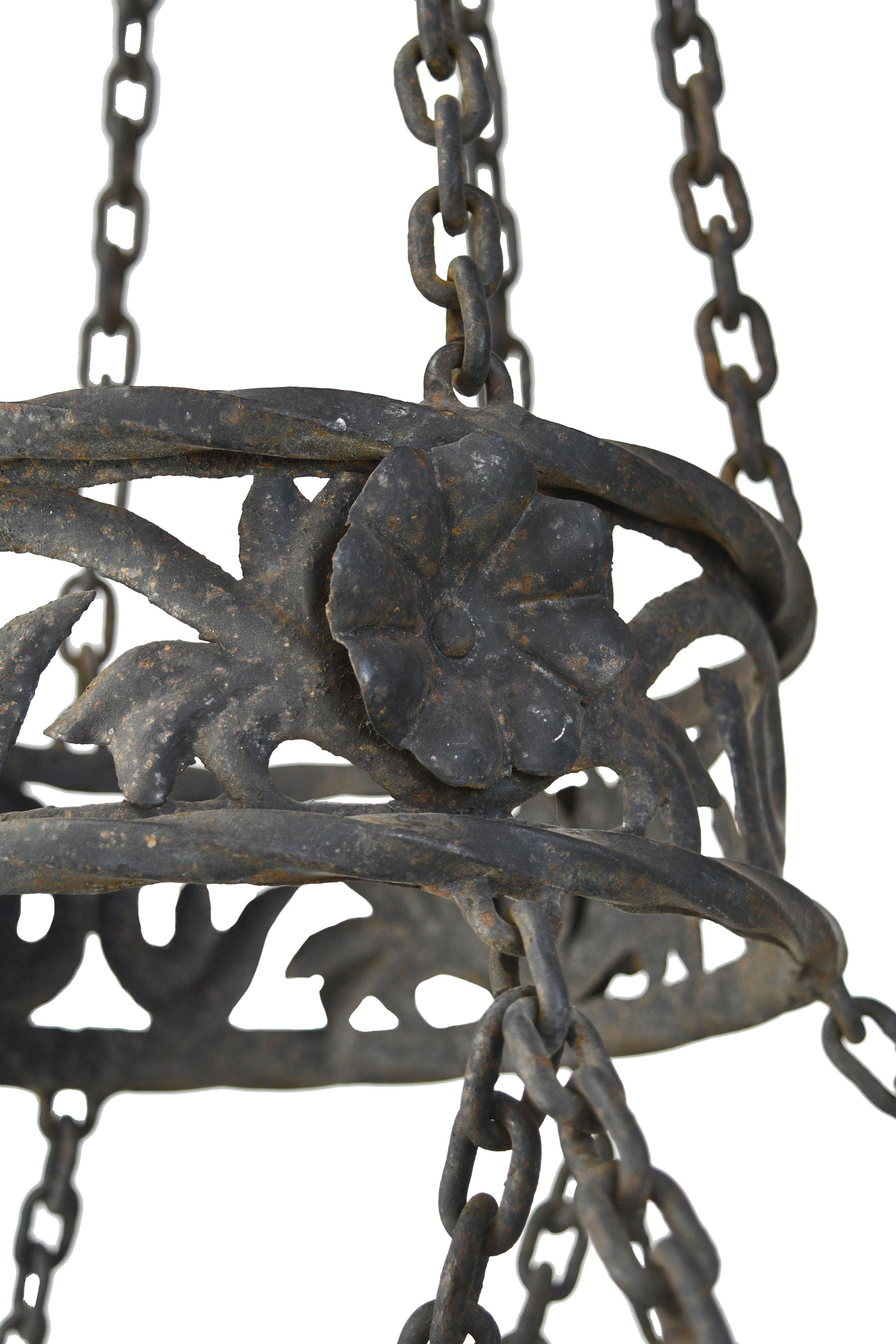 Metal Craftsman Tudor Gothic 4-Light Iron Ring Chandelier For Sale