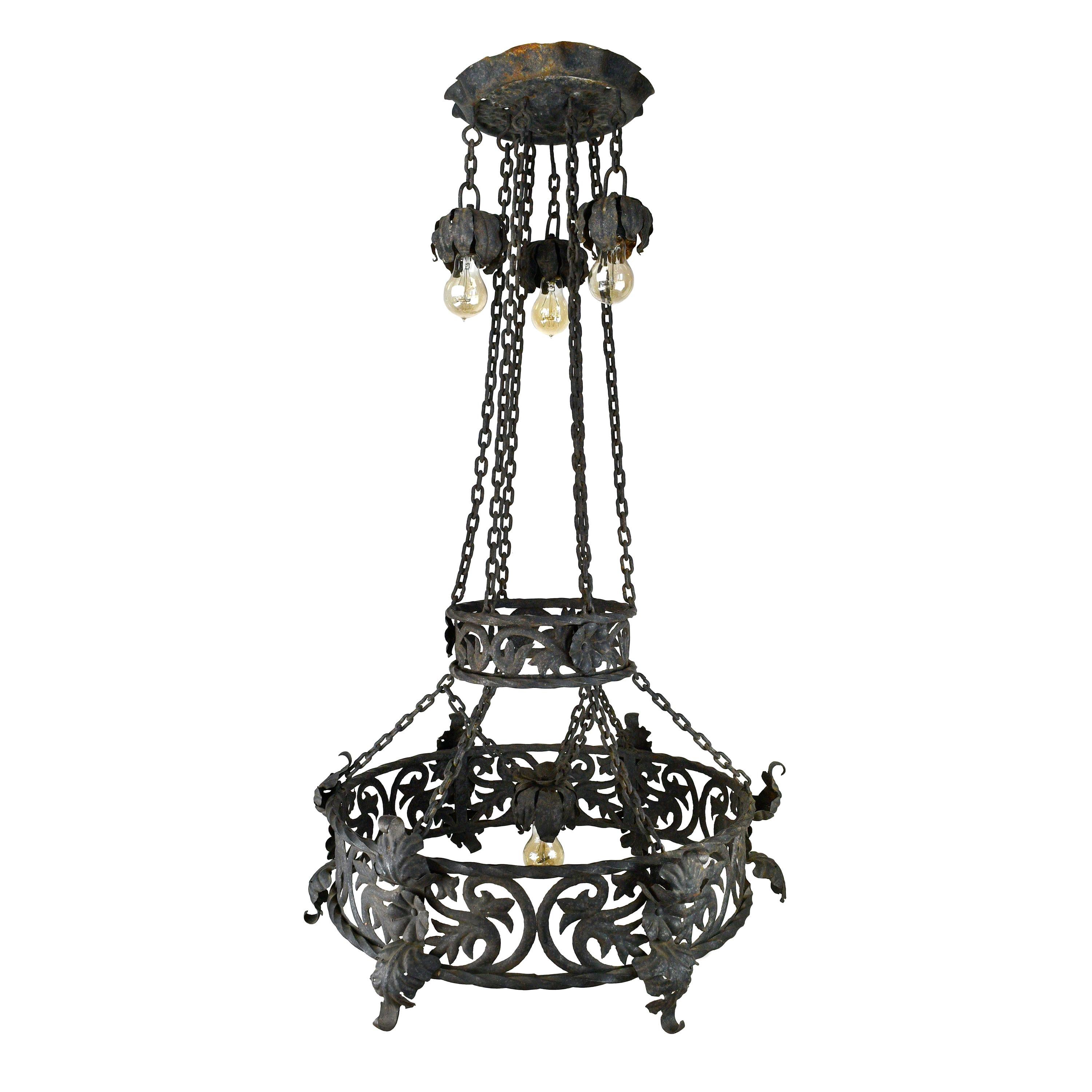 Craftsman Tudor Gothic 4-Light Iron Ring Chandelier For Sale