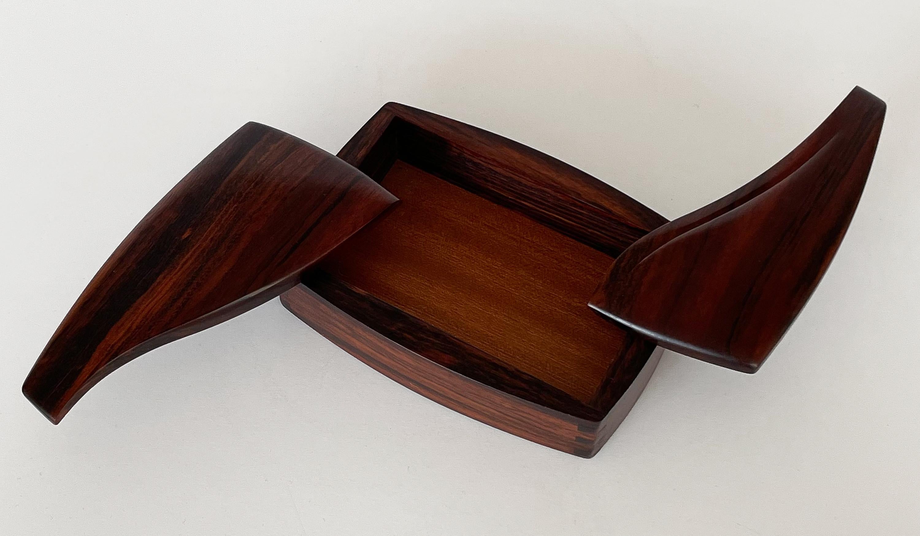 Craig Brown Studio Craft Sculptural Rosewood Box In Excellent Condition In Chicago, IL
