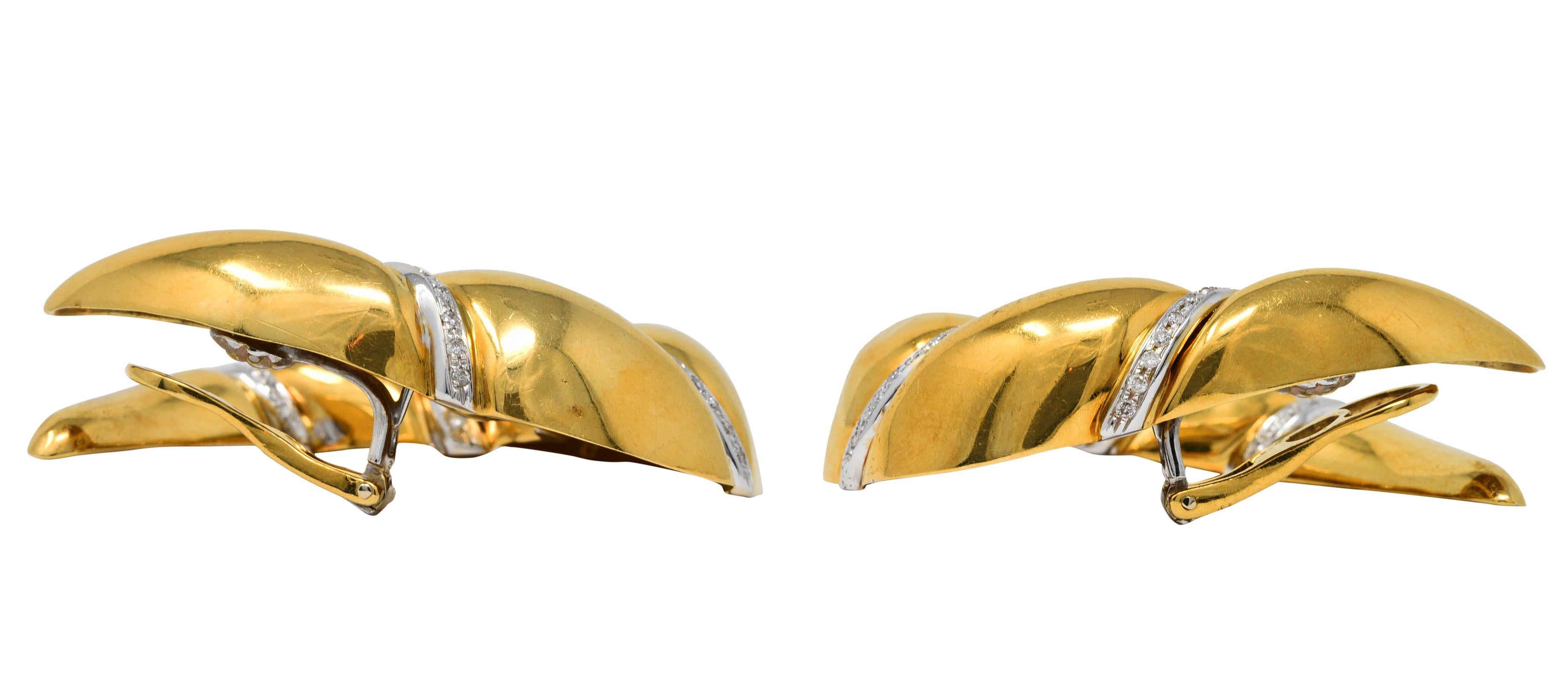 Contemporary Craig Drake 1.25 Carats Diamond 18 Karat Two-Tone Gold Italian Loop Earrings