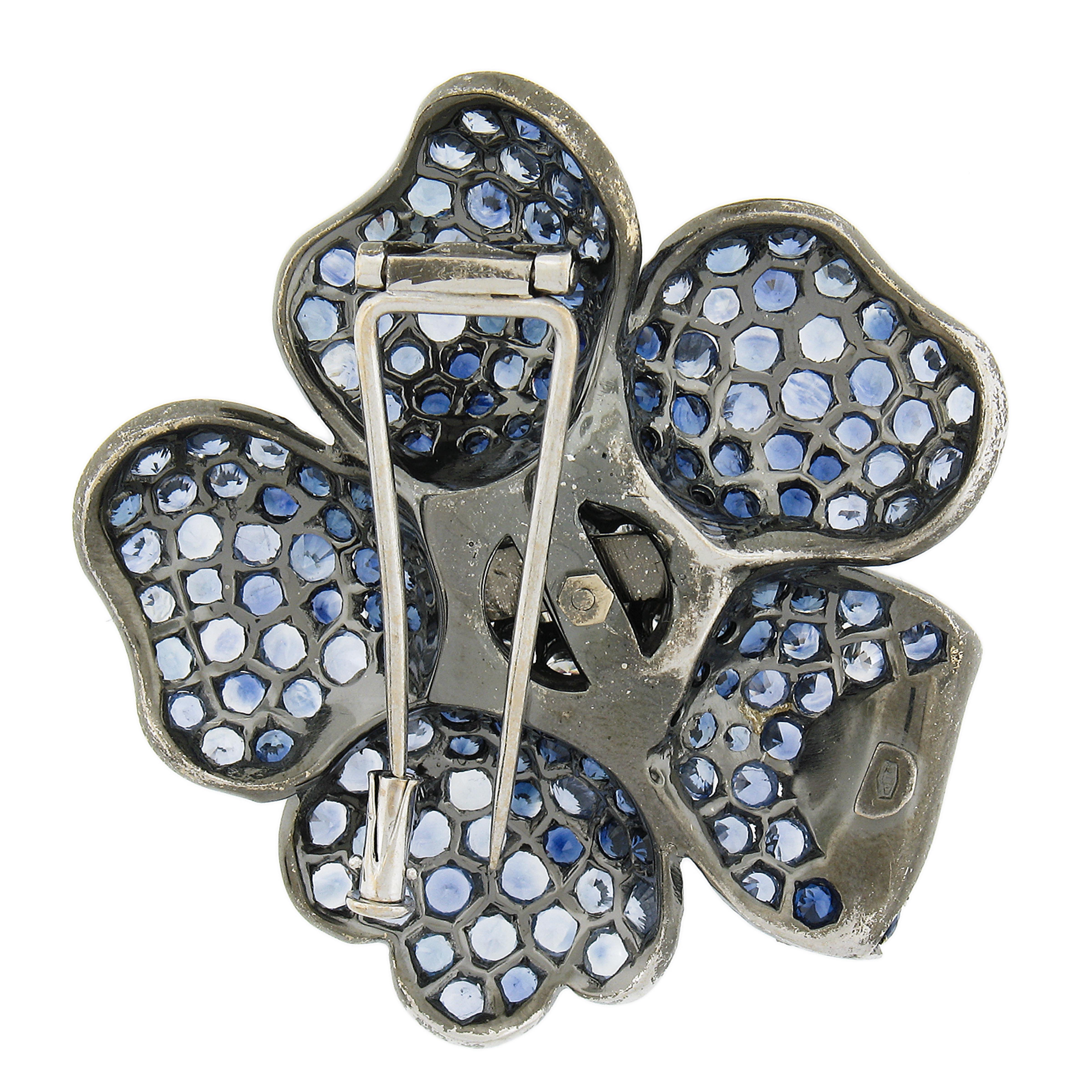 Round Cut Craig Drake 18k Blackened Gold 17.44ctw Sapphire Diamond Large Flower Pin Brooch For Sale