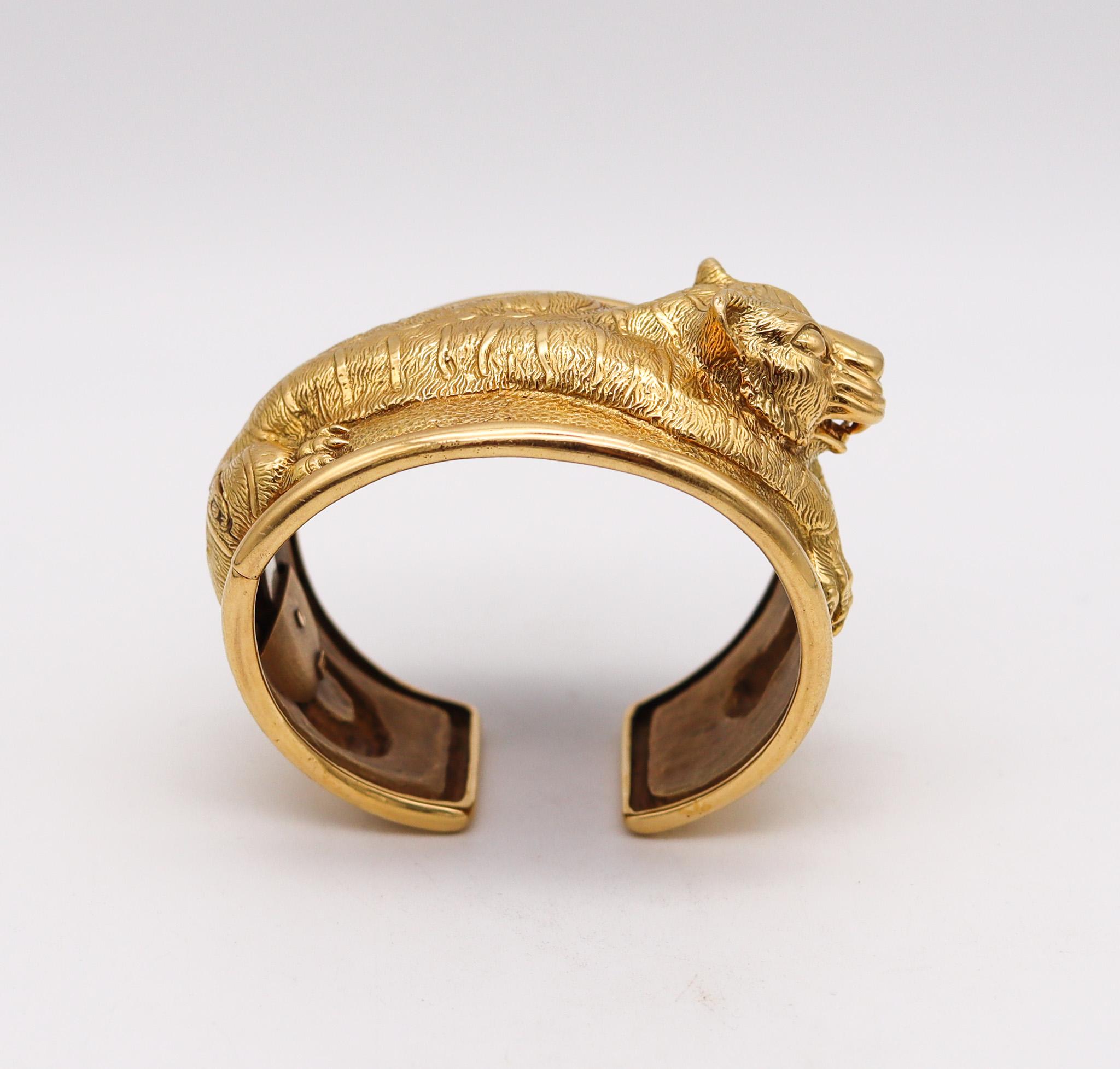 Modernist Craig Drake Vintage Tiger Cuff Bracelet in Textured Solid 18kt Yellow Gold